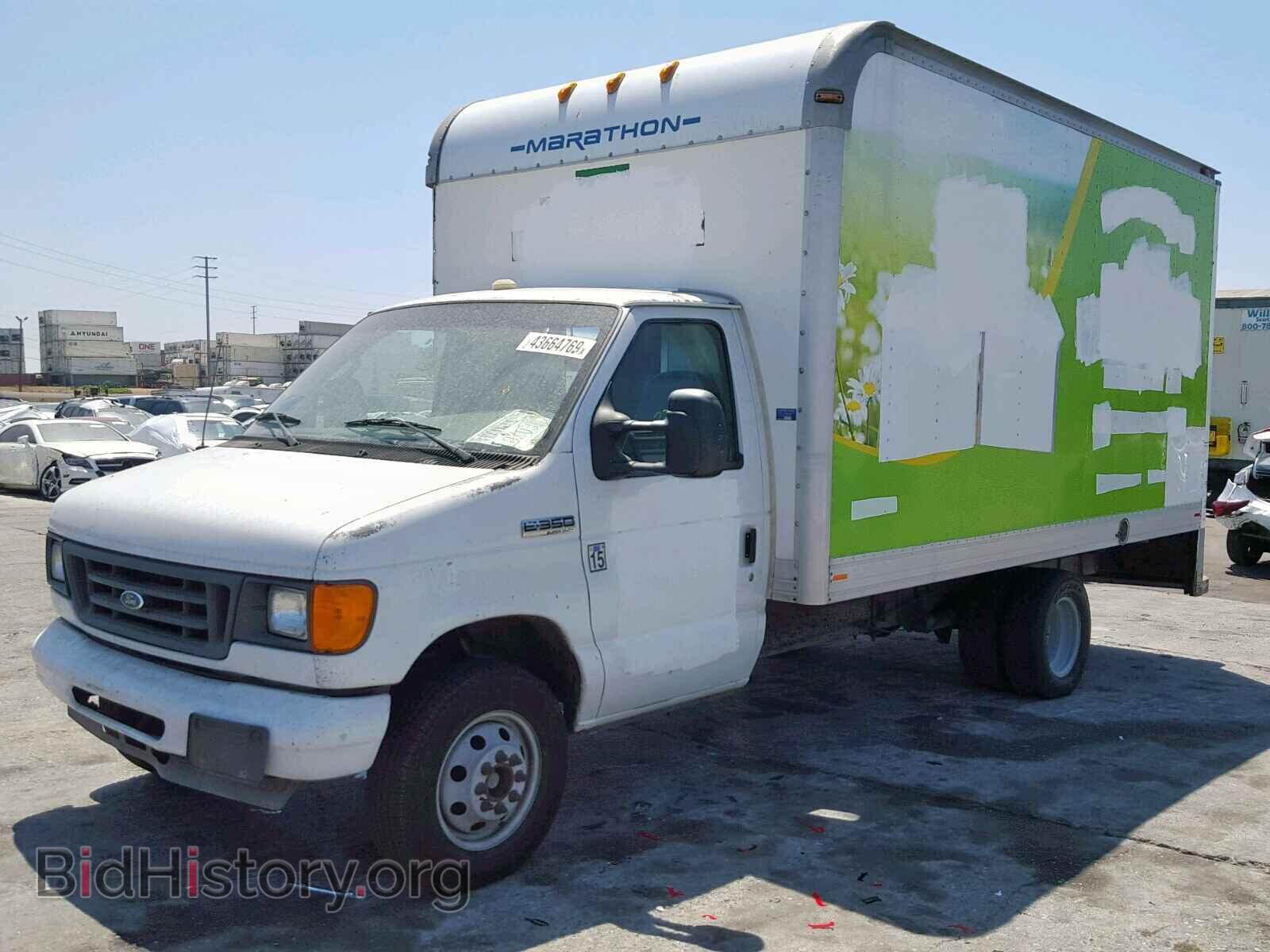 2006 FORD ECONOLINE - VIN: 1FDWE35L16DA28547 - Фото 2