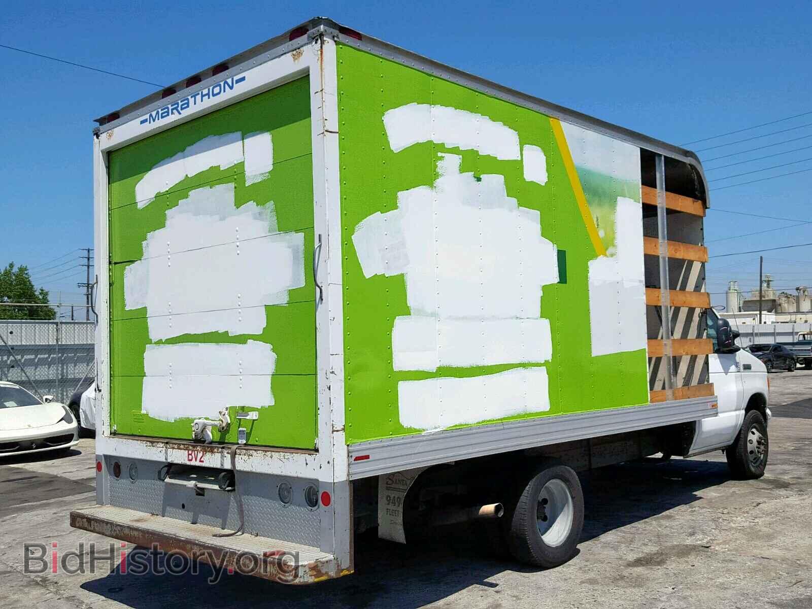2006 FORD ECONOLINE - VIN: 1FDWE35L16DA28547 - Фото 4