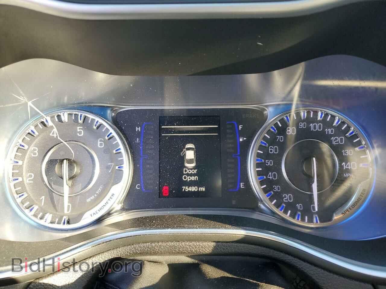 2017 CHRYSLER 200 - VIN: 1C3CCCAB4HN512322 - Фото 9