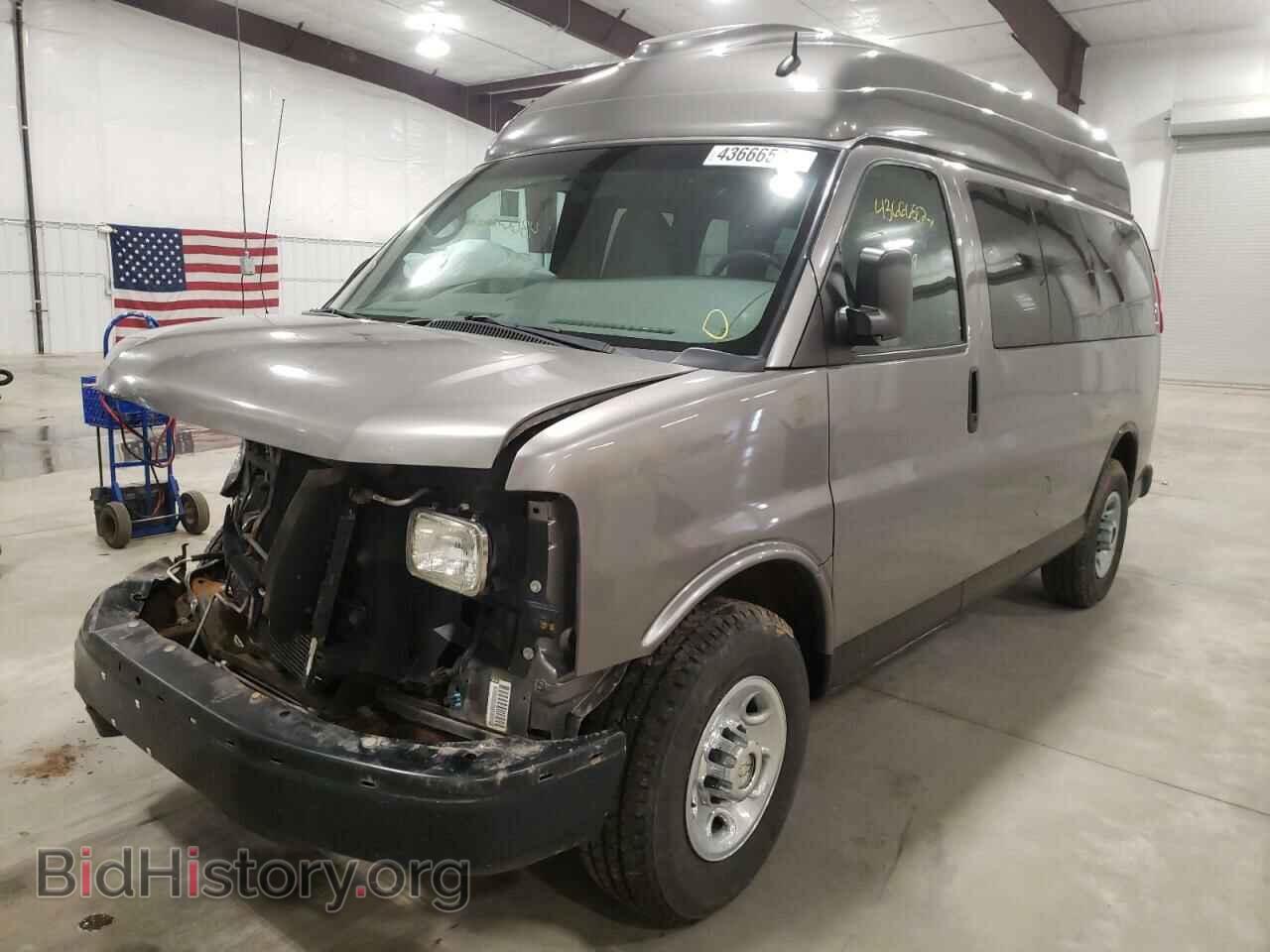 2012 CHEVROLET EXPRESS - VIN: 1GNWGPFA5C1200389 - Фото 2