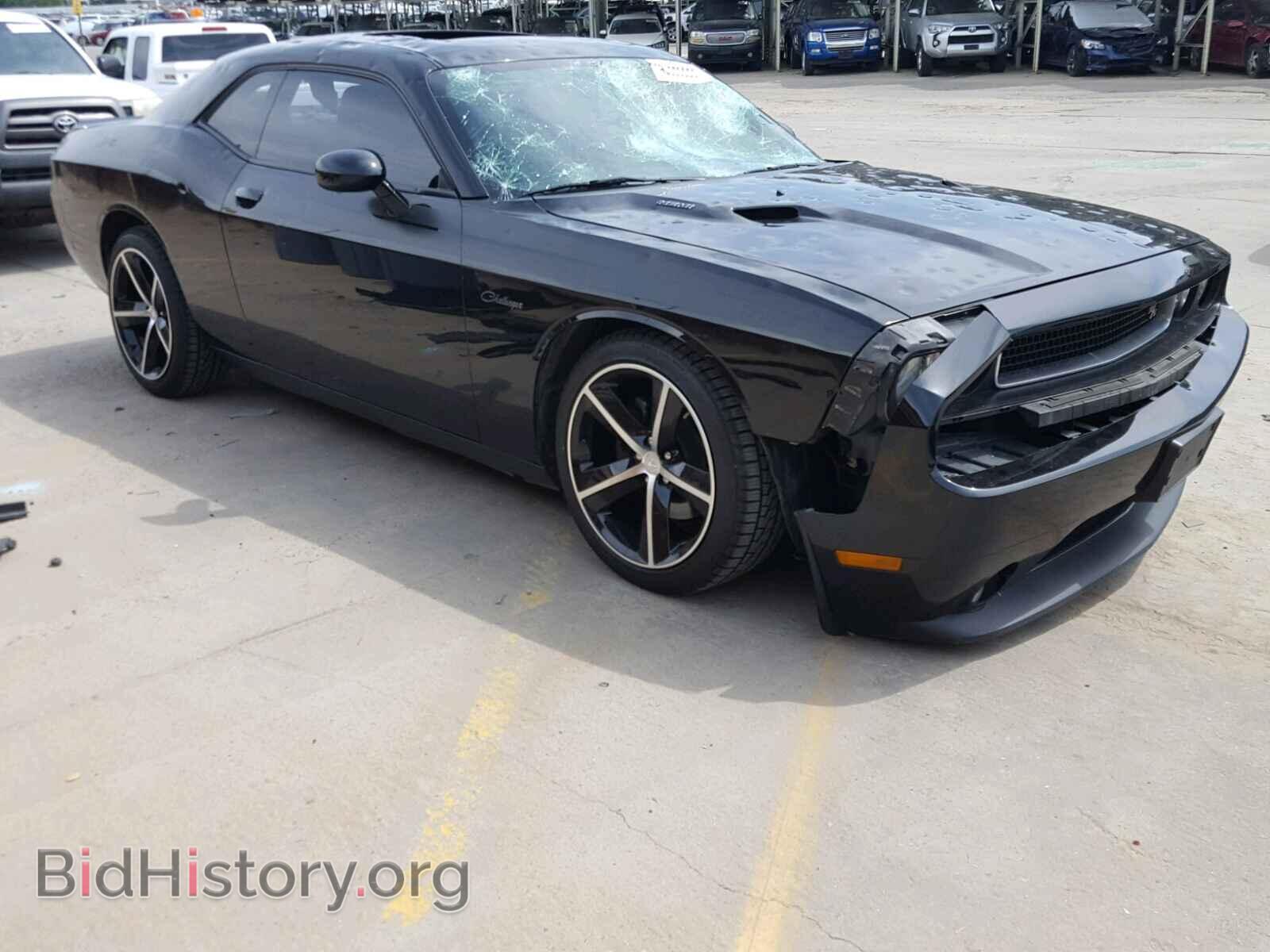 Photo 2C3CDYBT2DH524943 - DODGE CHALLENGER 2013