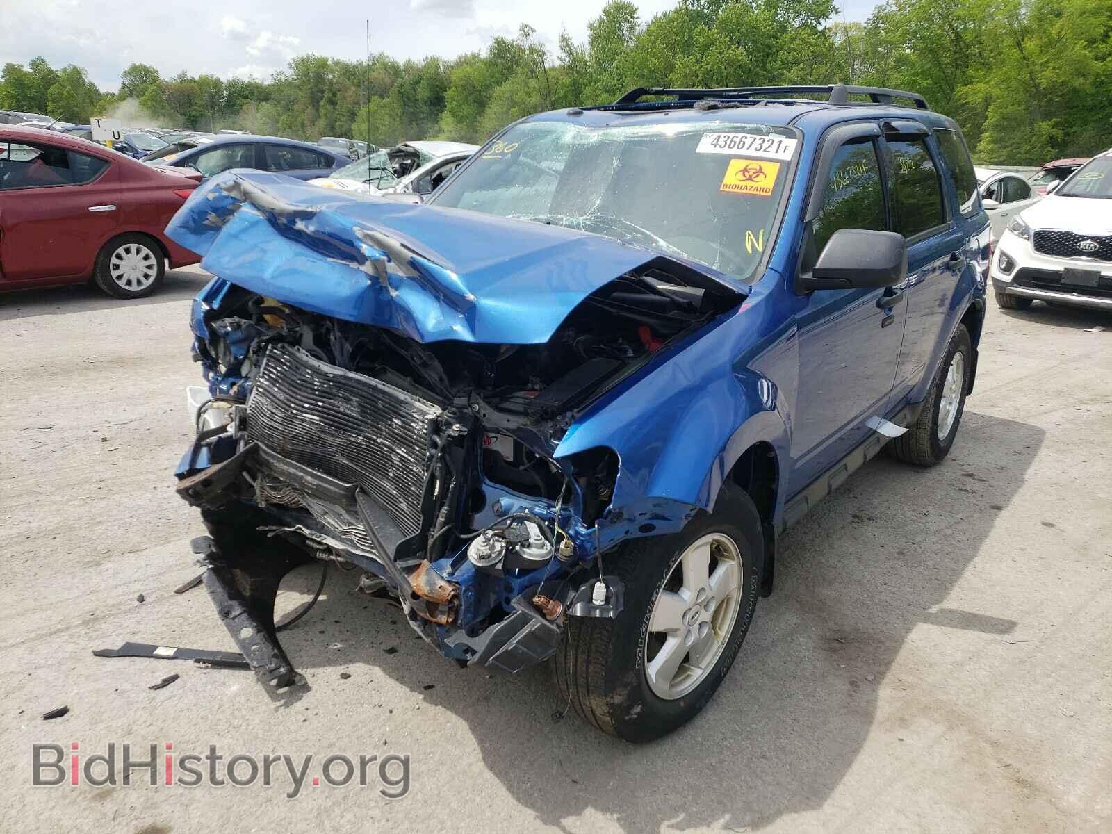 2011 FORD ESCAPE - VIN: 1FMCU9DG2BKA55002 - Фото 2