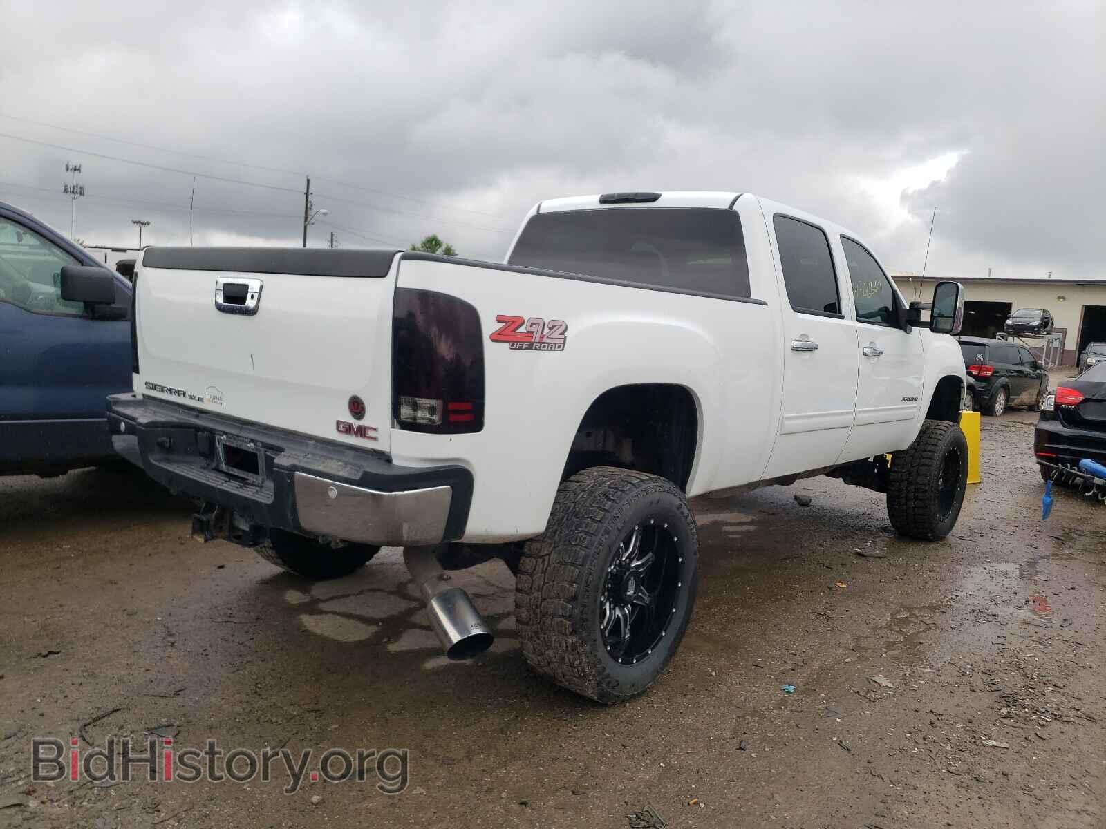 2012 GMC SIERRA - VIN: 1GT423C84CF106144 - Фото 4