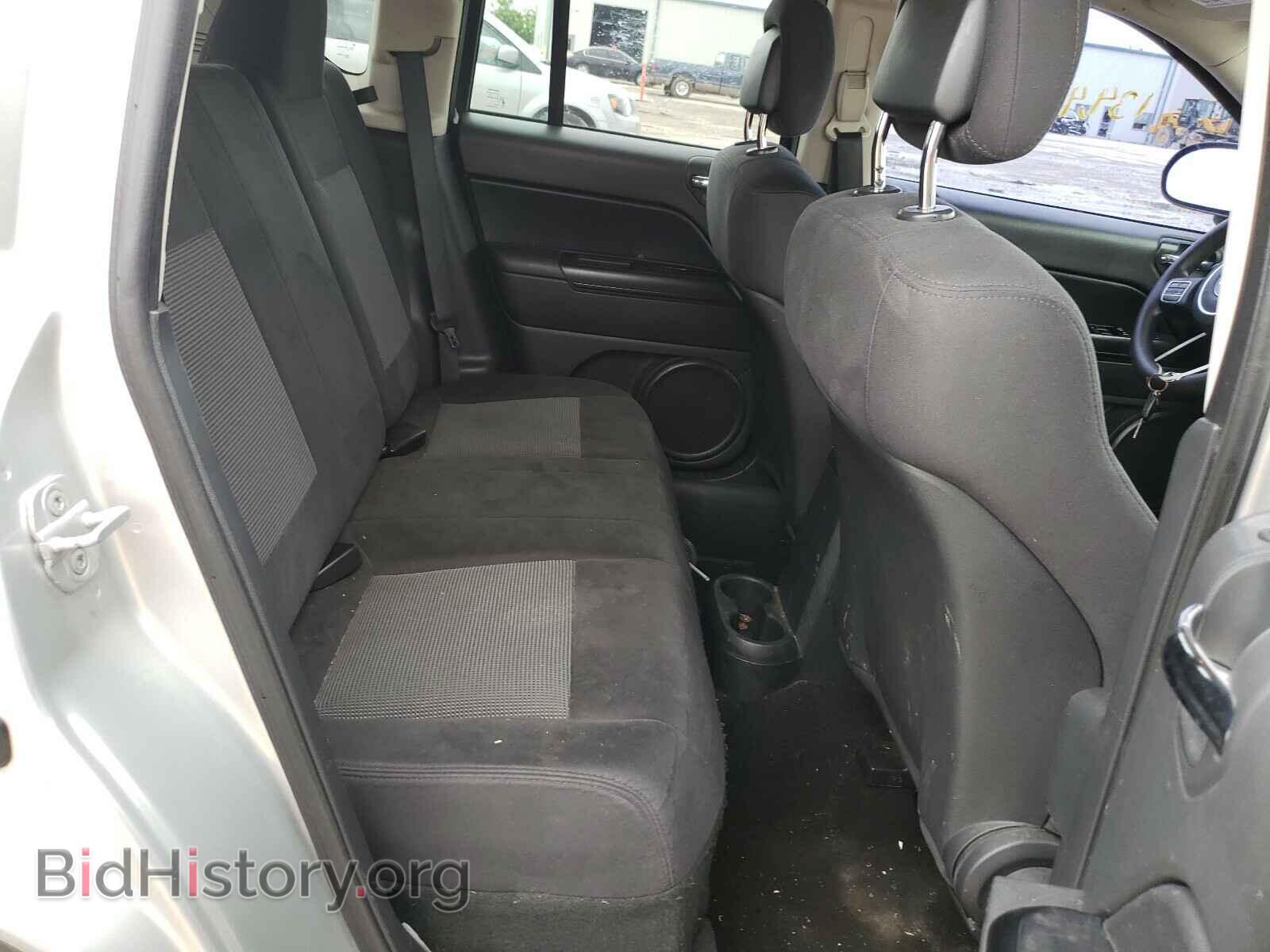2011 JEEP COMPASS - VIN: 1J4NT1FA5BD290146 - Photo 6