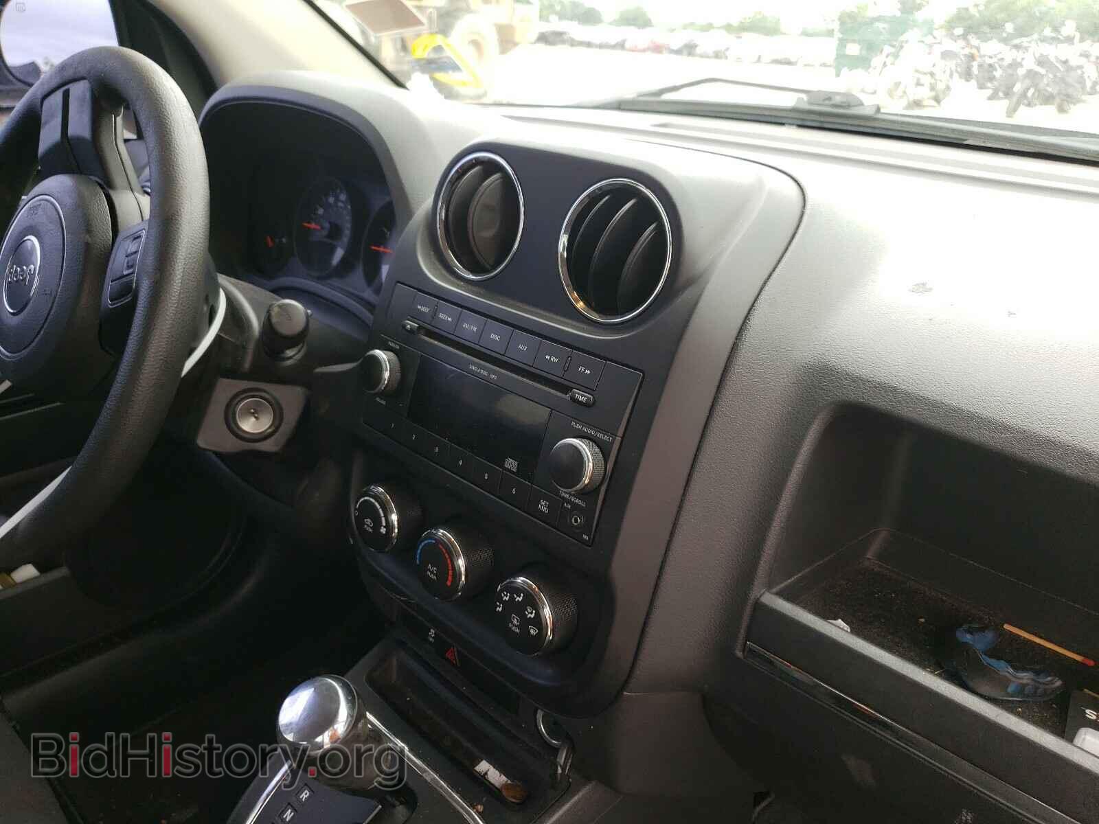2011 JEEP COMPASS - VIN: 1J4NT1FA5BD290146 - Photo 9
