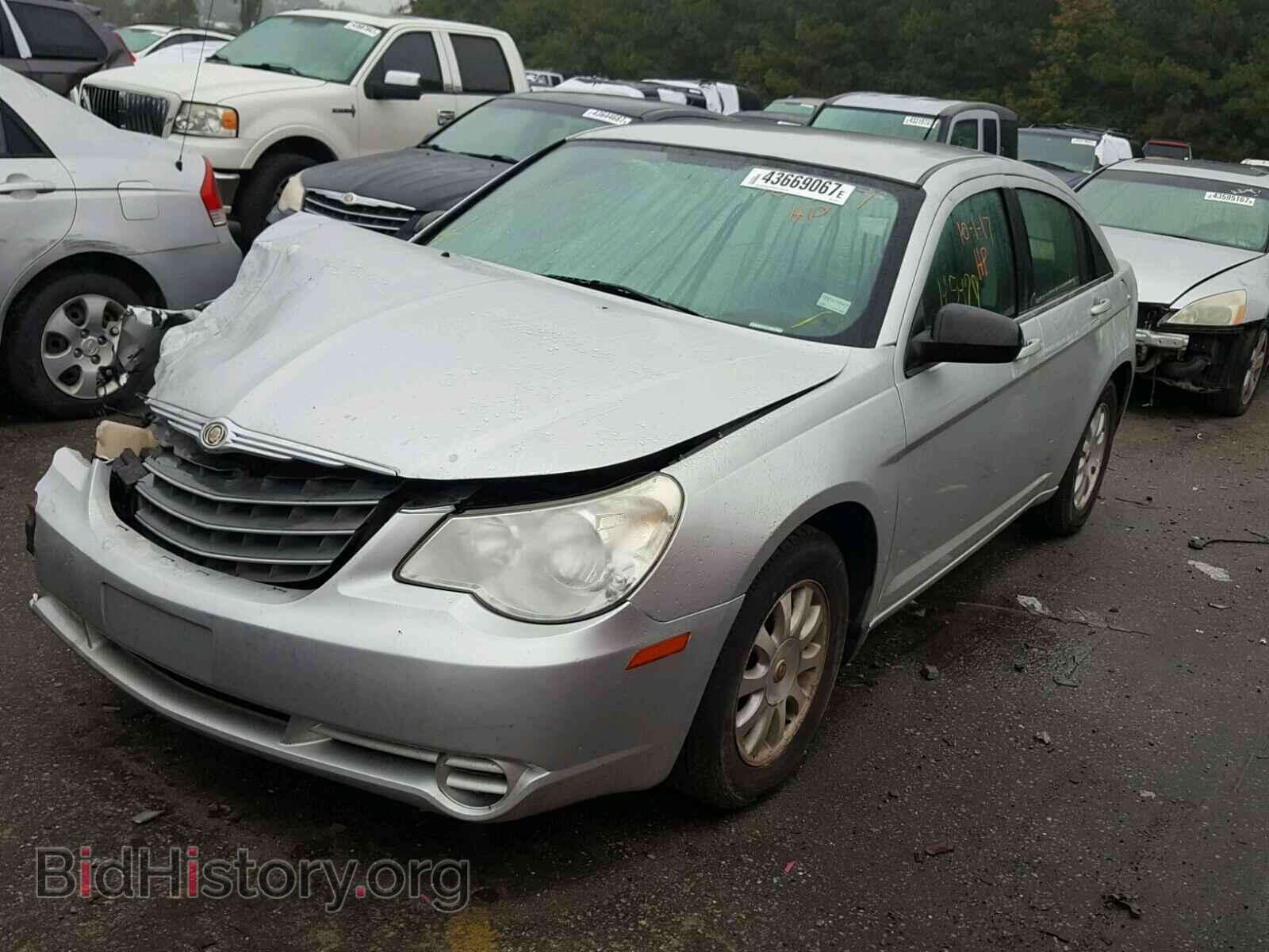 2010 CHRYSLER SEBRING - VIN: 1C3CC4FB2AN226120 - Фото 2
