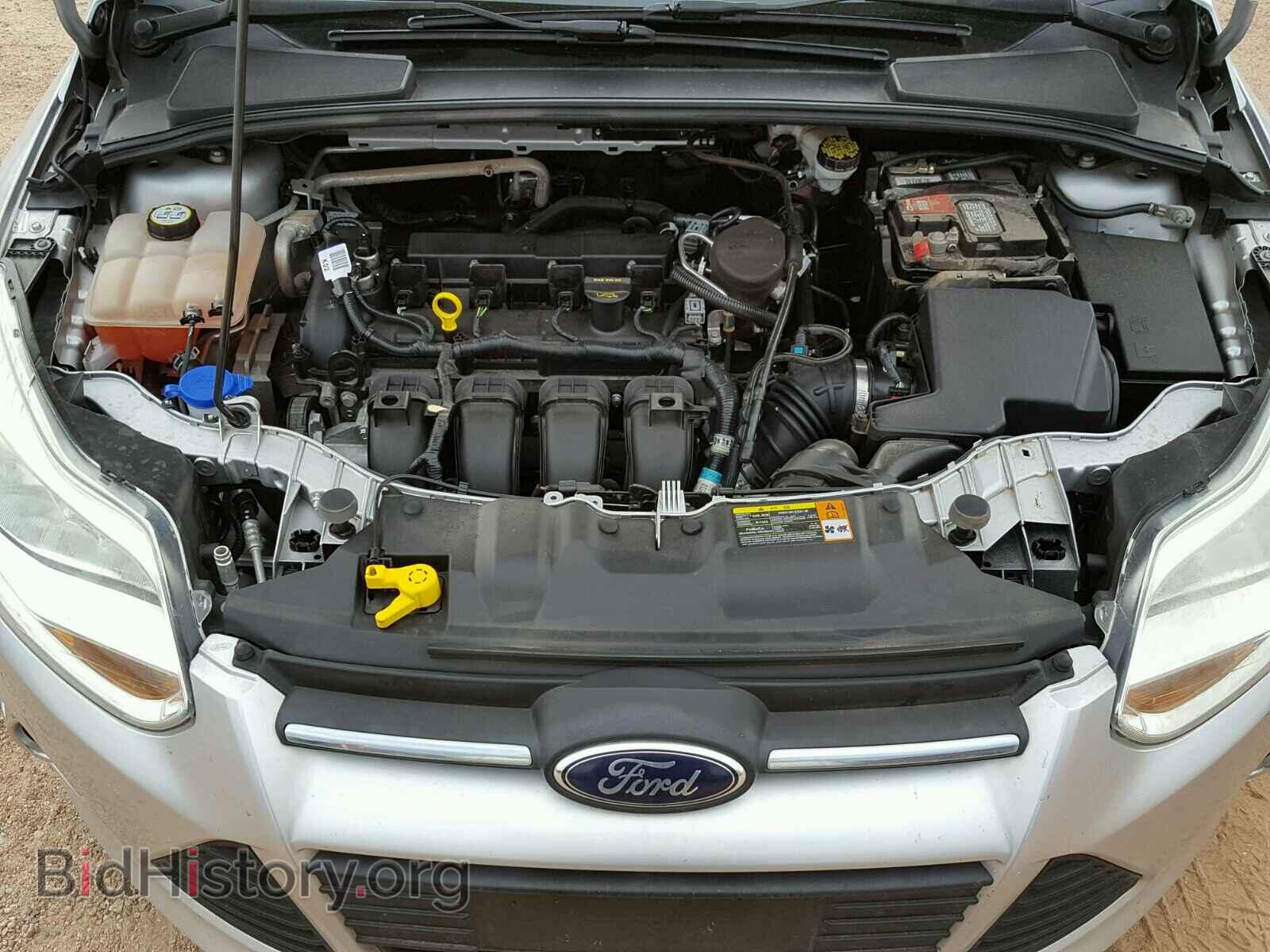 2012 Ford FOCUS (VIN 1FAHP3F21CL417631) — photo 7 of 10