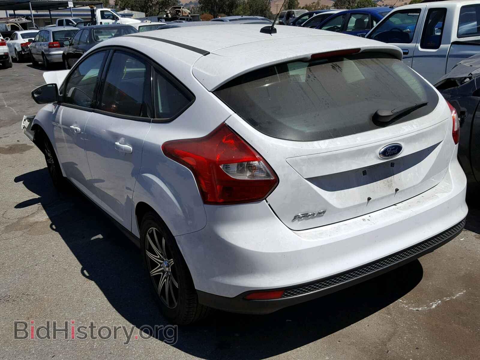 2012 Ford FOCUS (VIN 1FAHP3K28CL459221) — photo 3 of 10