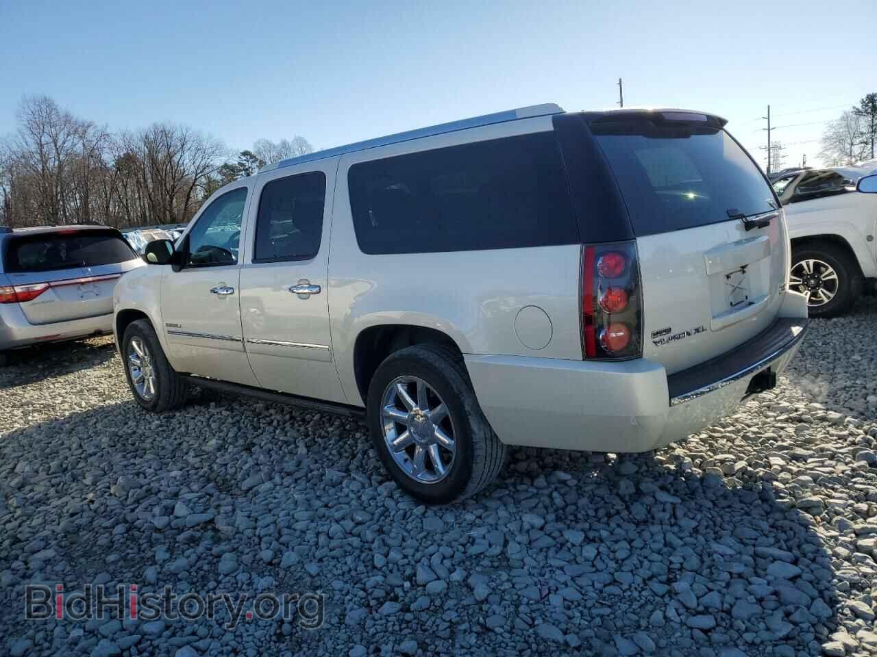 2011 GMC YUKON - VIN: 1GKS2MEF5BR282730 - Фото 2