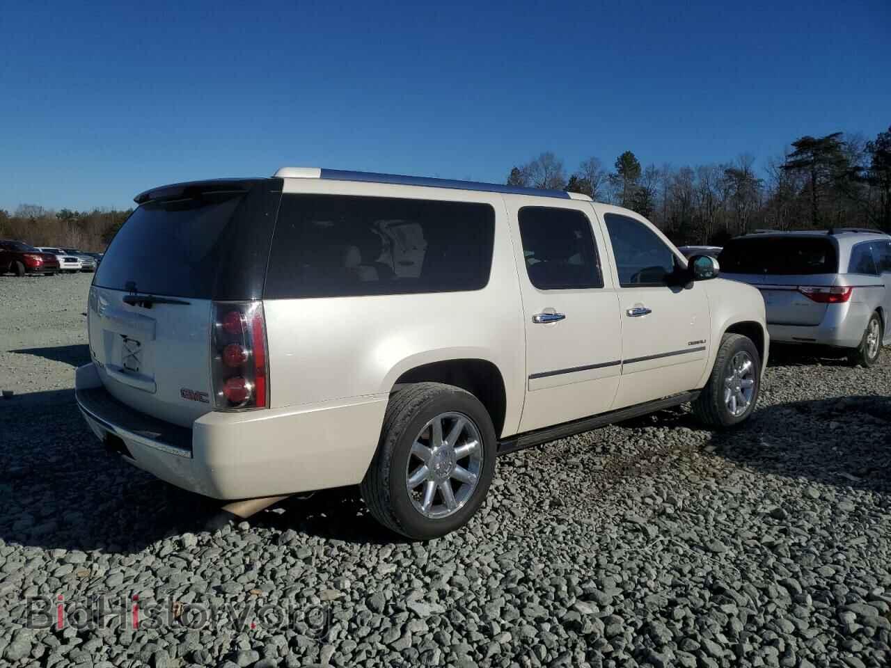2011 GMC YUKON - VIN: 1GKS2MEF5BR282730 - Фото 3