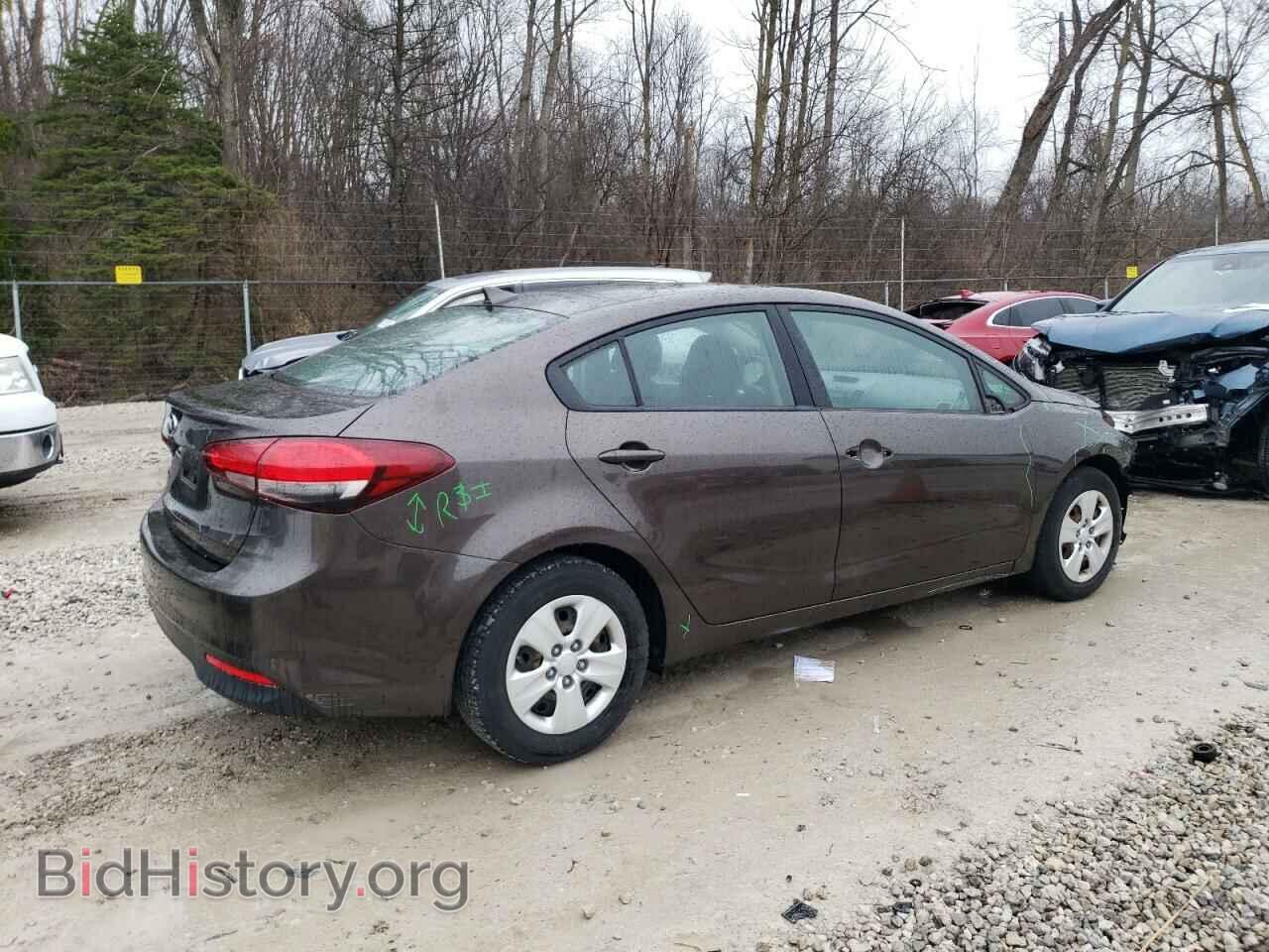 2017 KIA FORTE - VIN: 3KPFL4A72HE025960 - Фото 3