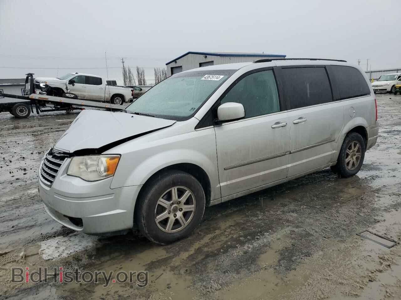 Photo 2A4RR5D17AR397818 - CHRYSLER MINIVAN 2010