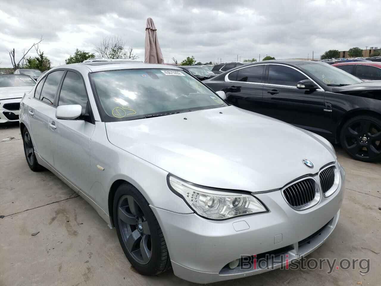 Фотография WBANE53537B992366 - BMW 5 SERIES 2007