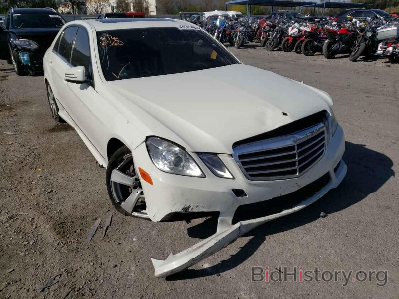 Photo WDDHF8HB7BA471149 - MERCEDES-BENZ E-CLASS 2011