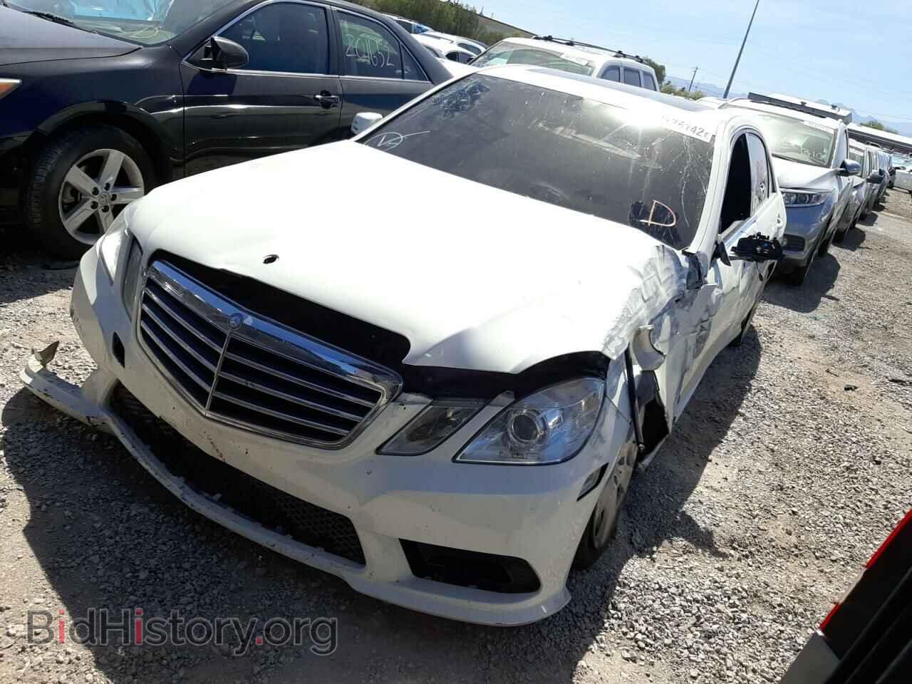 2011 MERCEDES-BENZ E-CLASS - VIN: WDDHF8HB7BA471149 - Фото 2