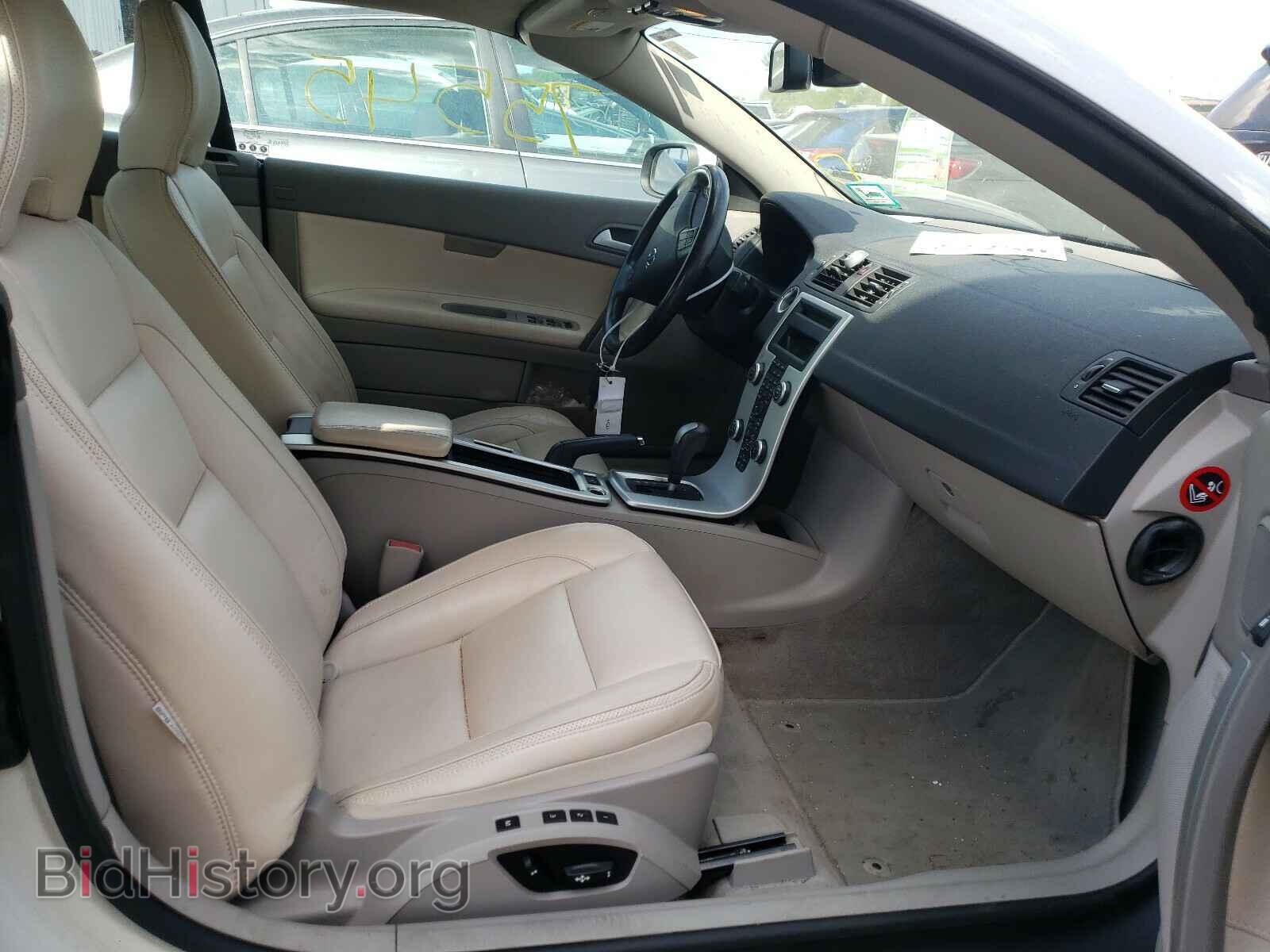2012 VOLVO C70 - VIN: YV1672MC3CJ123077 - Фото 5