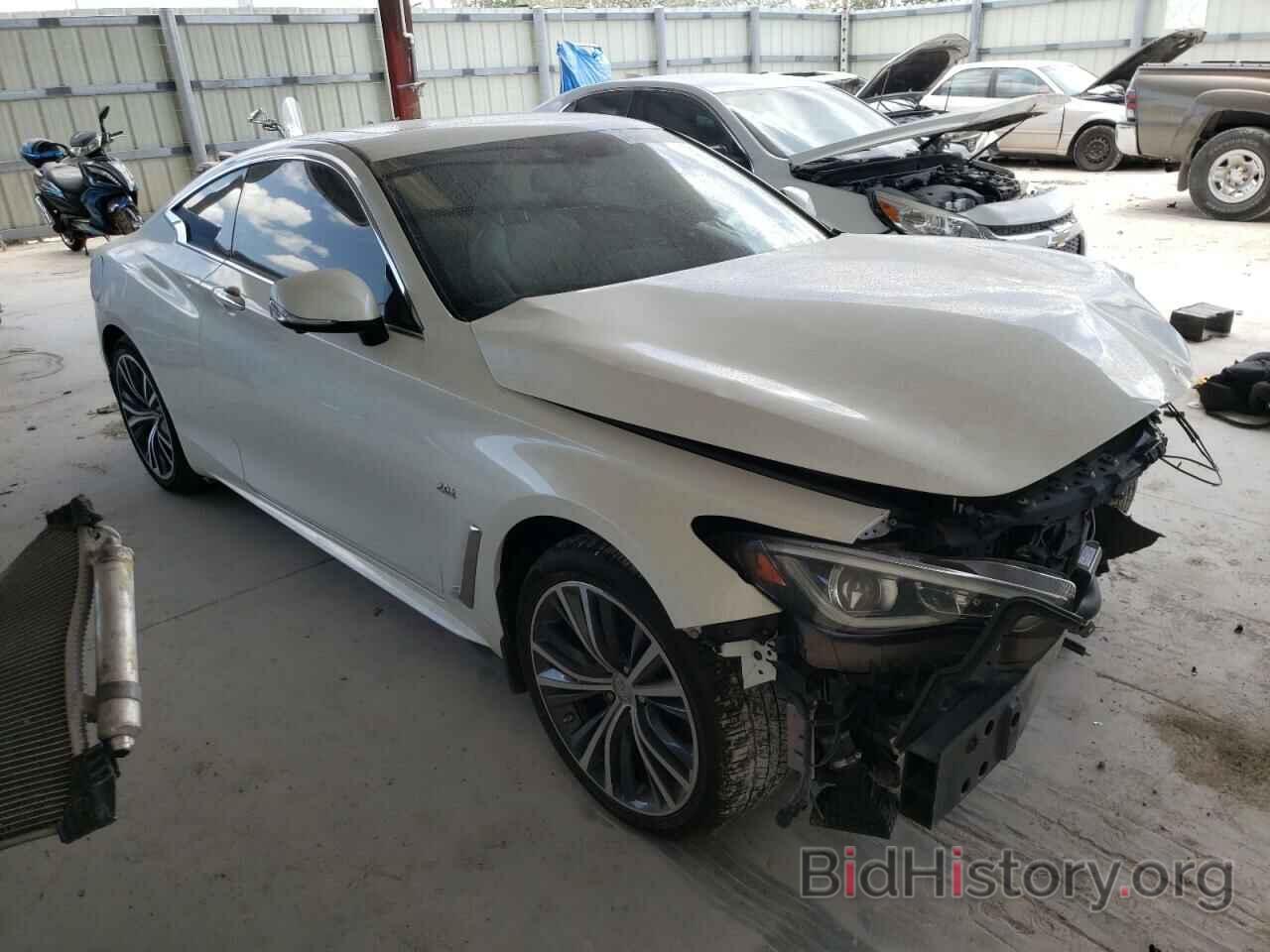 Photo JN1CV7EK6HM111144 - INFINITI Q60 2017