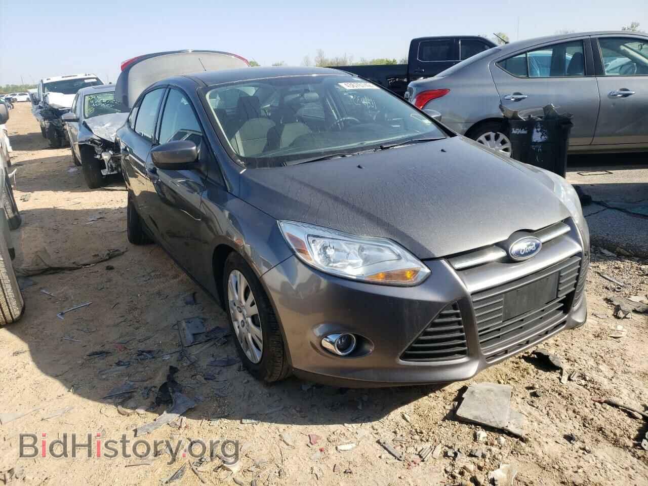 Photo 1FAHP3F21CL313186 - FORD FOCUS 2012