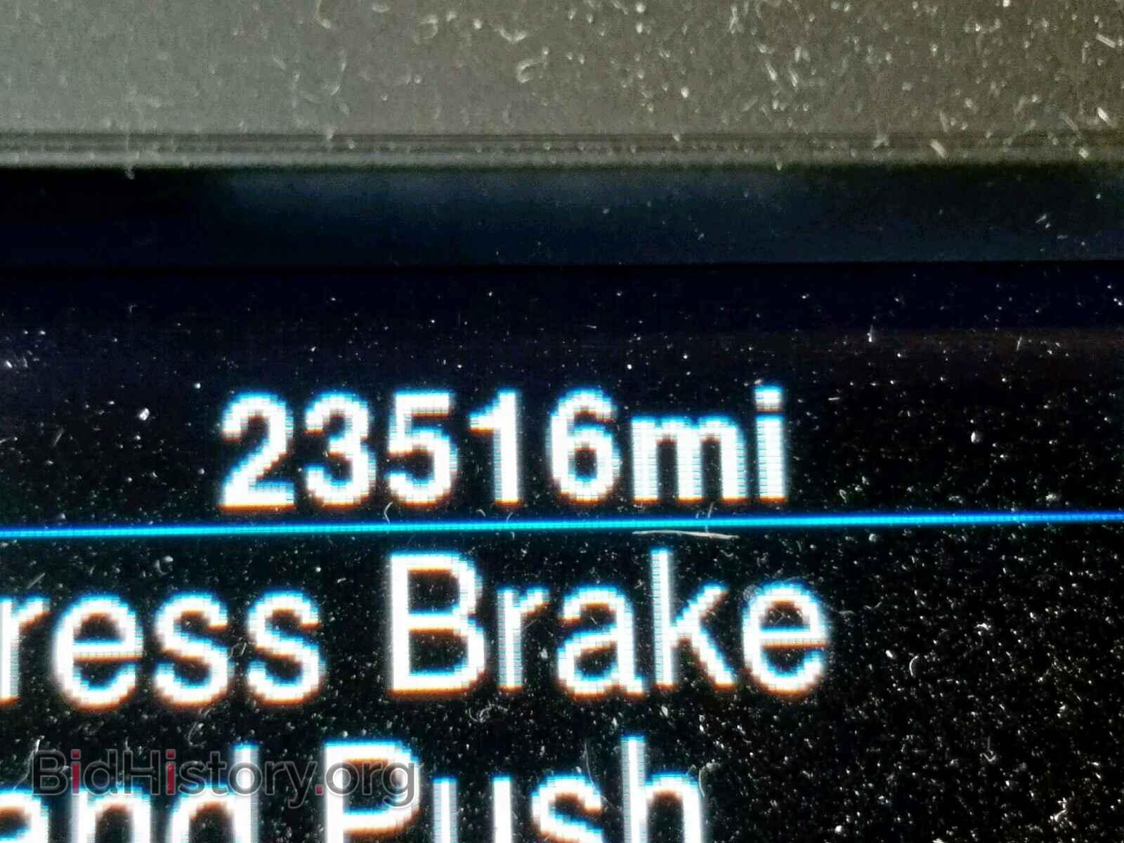 2014 CHRYSLER 300 - VIN: 2C3CCAAG3EH255335 - Фото 8