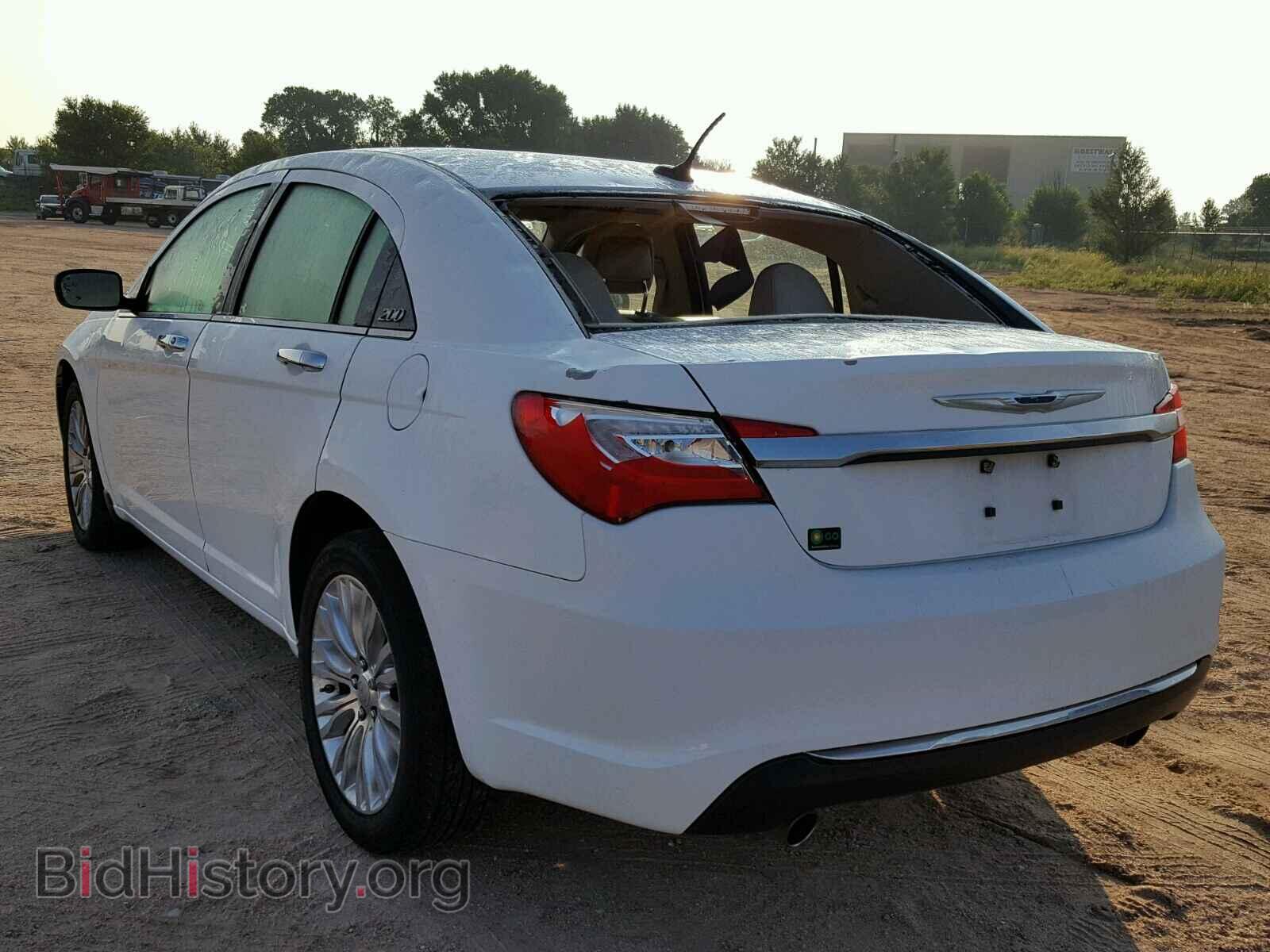 2011 CHRYSLER 200 - VIN: 1C3BC2FG9BN619044 - Фото 3