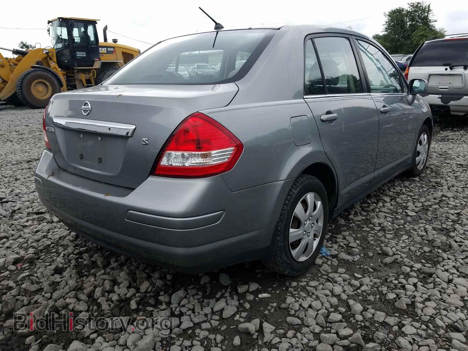 2007 NISSAN VERSA - VIN: 3N1BC11E37L425258 - Фото 4