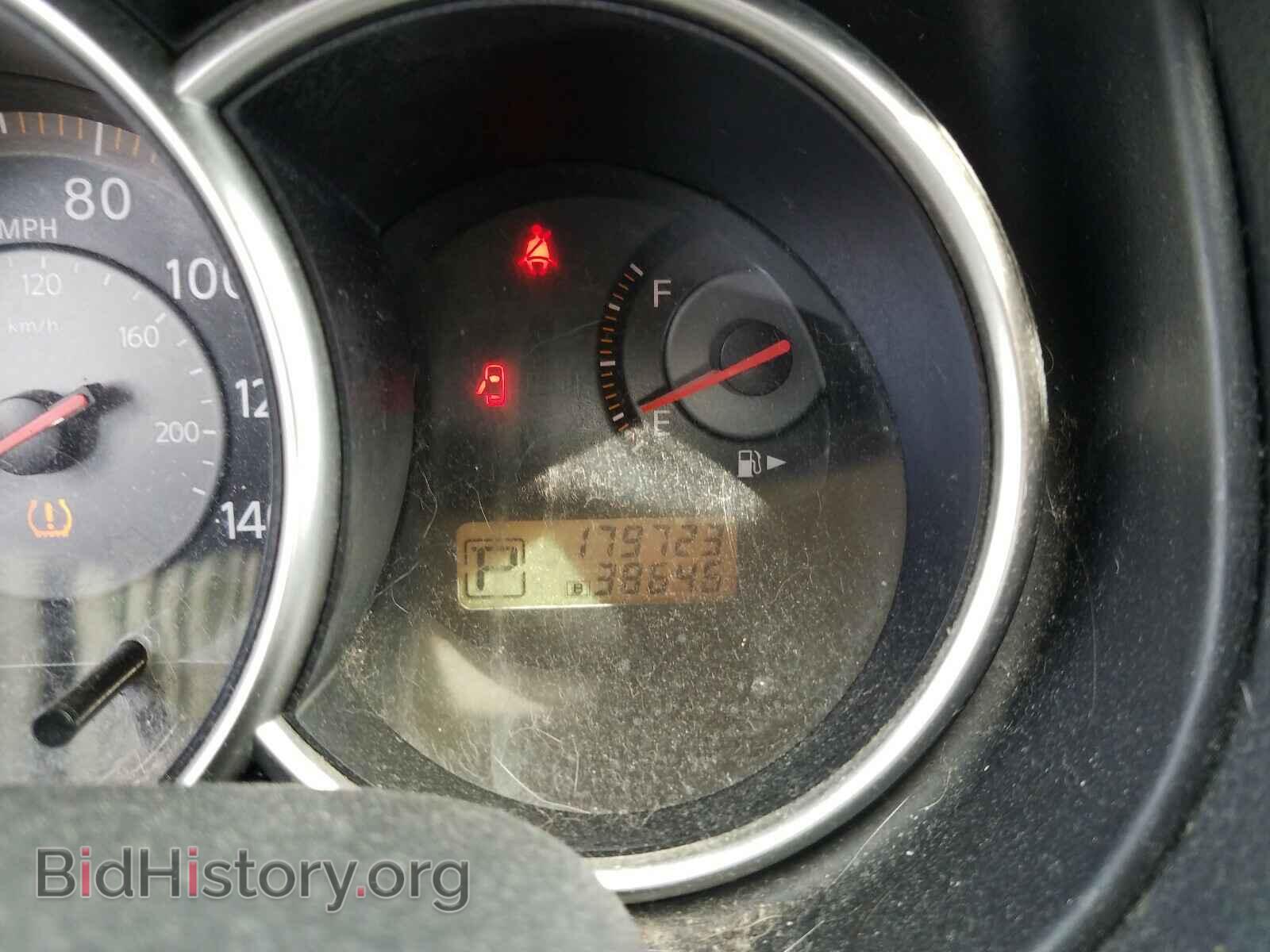 2007 NISSAN VERSA - VIN: 3N1BC11E37L425258 - Фото 8