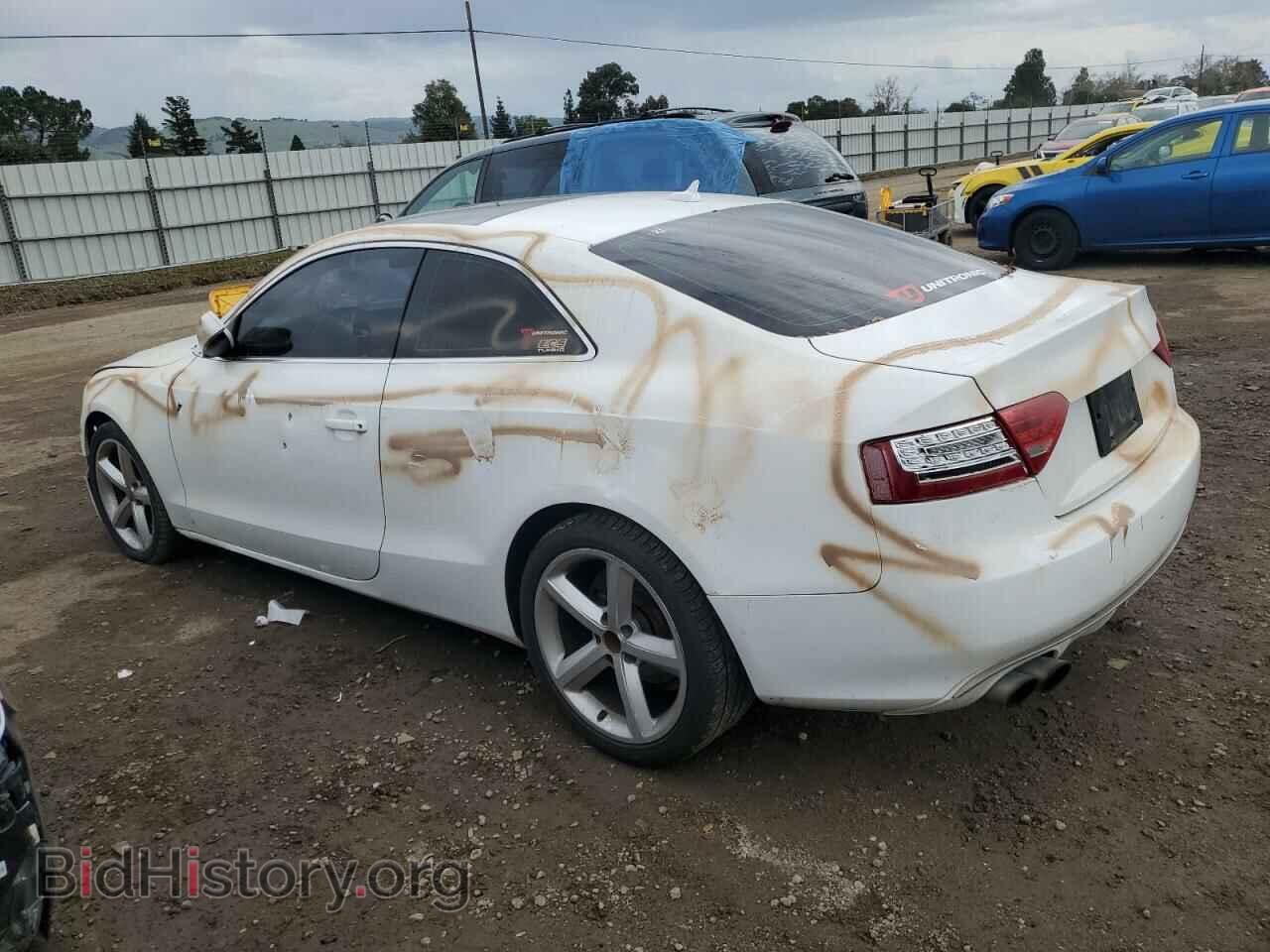 2010 AUDI A5 - VIN: WAULFAFR2AA048695 - Фото 2