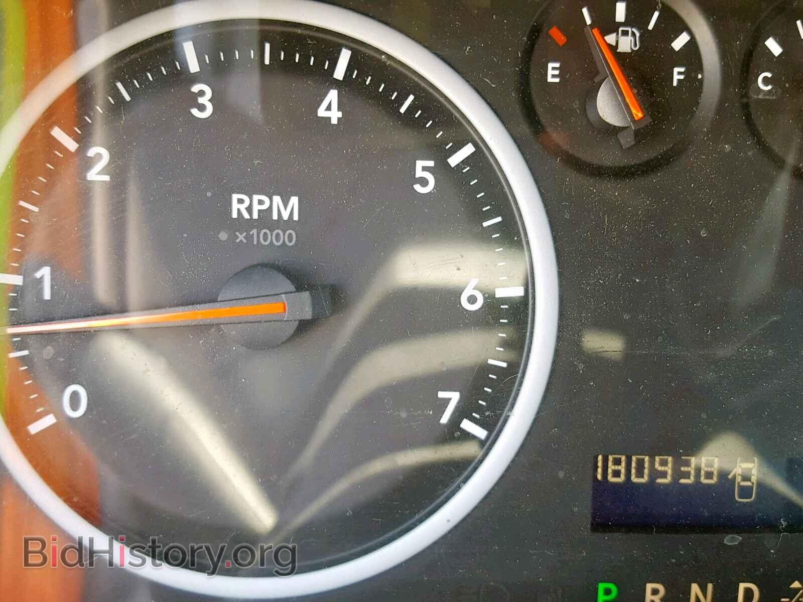 2011 DODGE RAM 1500 - VIN: 1D7RB1GP4BS529894 - Фото 8