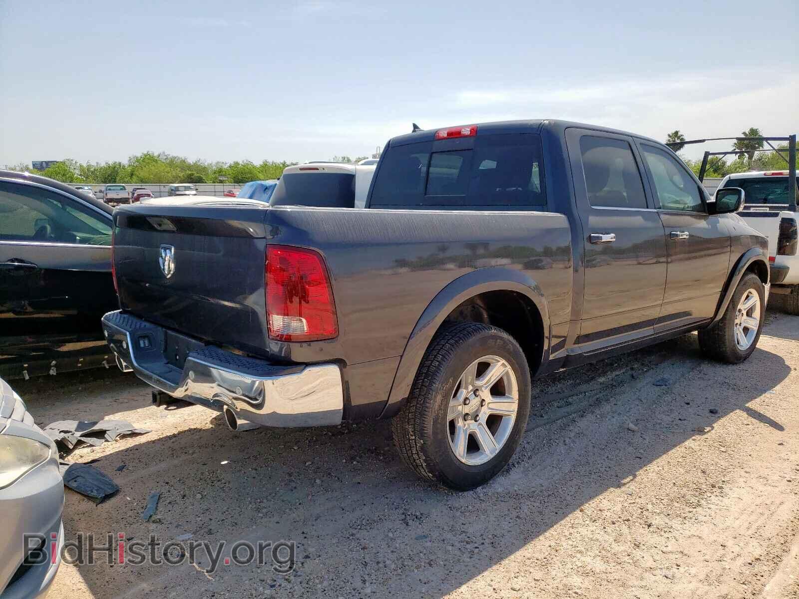 2017 RAM 1500 - VIN: 1C6RR6LT1HS843587 - Фото 4