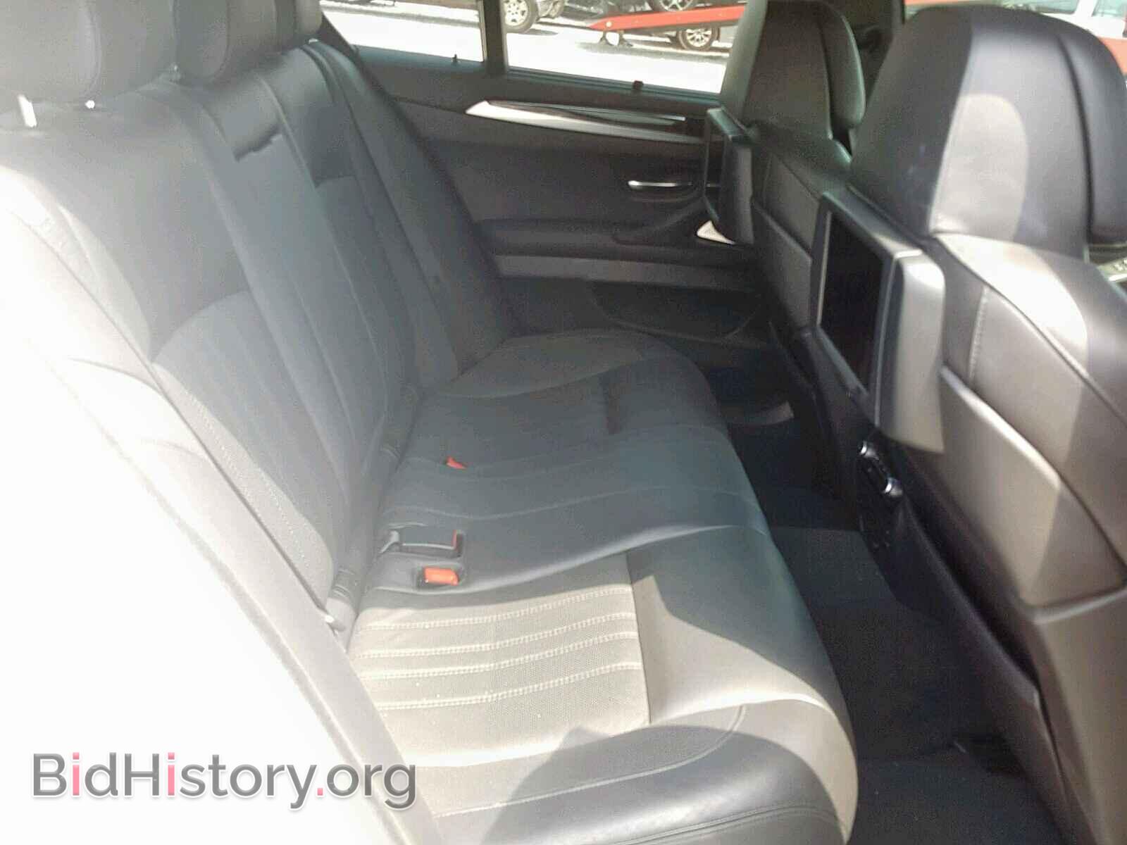 2013 BMW M5 - VIN: WBSFV9C57DC773097 - Фото 6