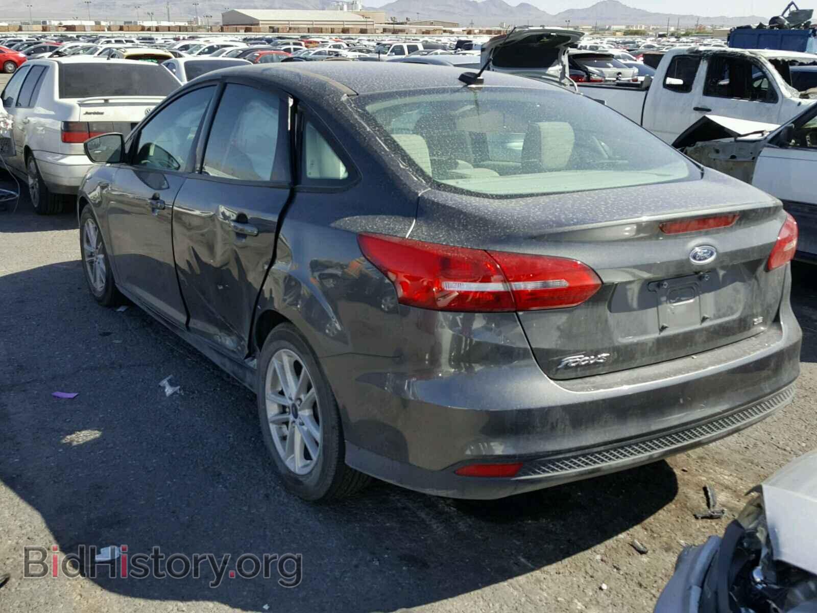 2016 FORD FOCUS SE - VIN: 1FADP3F2XGL246947 - Фото 3
