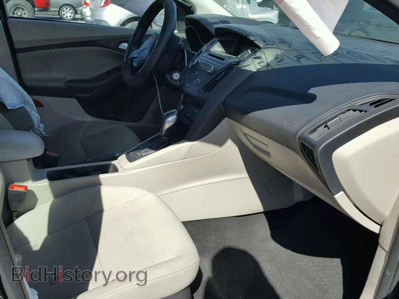 2016 FORD FOCUS SE - VIN: 1FADP3F2XGL246947 - Фото 5