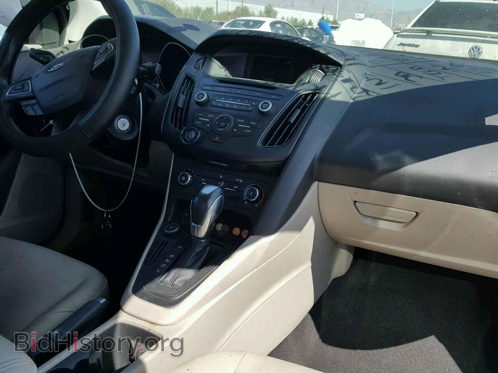 2016 FORD FOCUS SE - VIN: 1FADP3F2XGL246947 - Фото 9