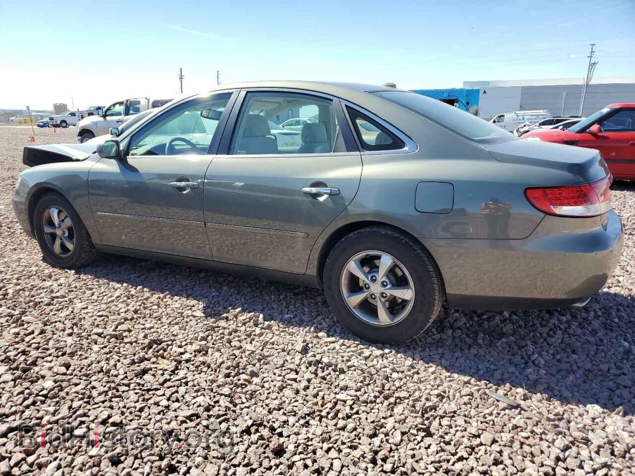 2007 HYUNDAI AZERA - VIN: KMHFC46D57A211584 - Фото 2
