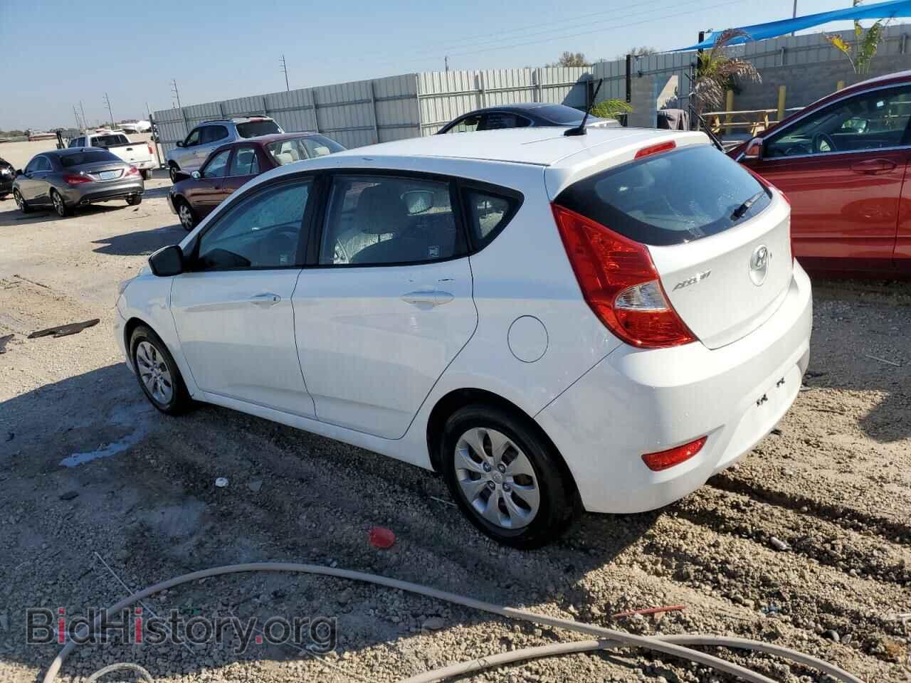 2017 HYUNDAI ACCENT - VIN: KMHCT5AE6HU299540 - Фото 2