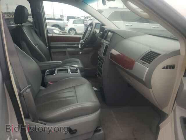 2009 CHRYSLER MINIVAN - VIN: 2A8HR54109R632629 - Photo 5
