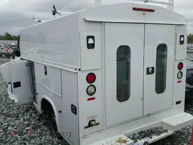 2015 FORD TRANSIT CO - VIN: 1FDNR5PMXFKA51032 - Фото 3
