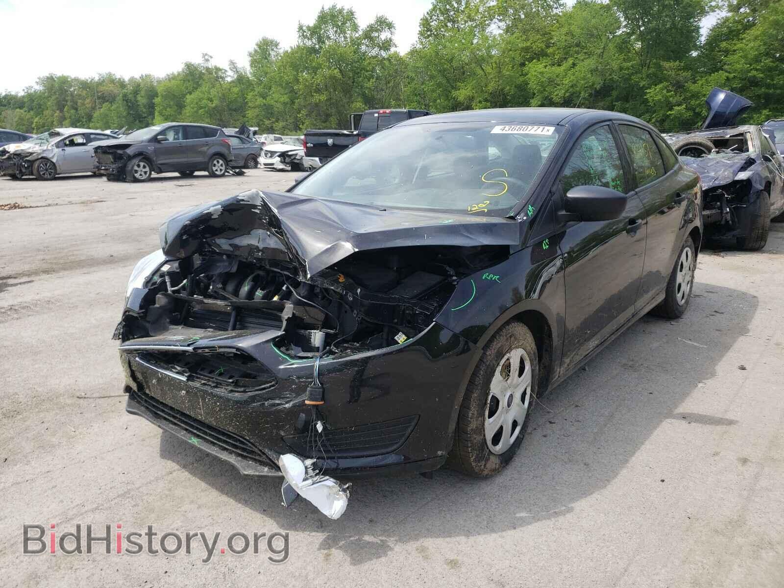 2017 FORD FOCUS - VIN: 1FADP3E24HL298612 - Photo 2