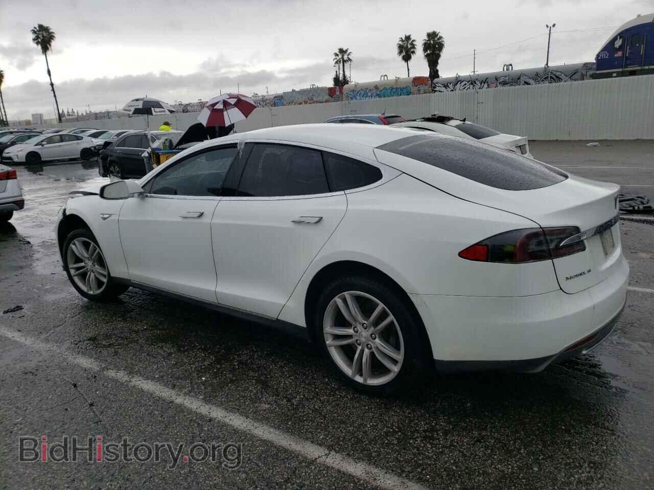 2013 TESLA MODEL S - VIN: 5YJSA1AC5DFP10233 - Фото 2