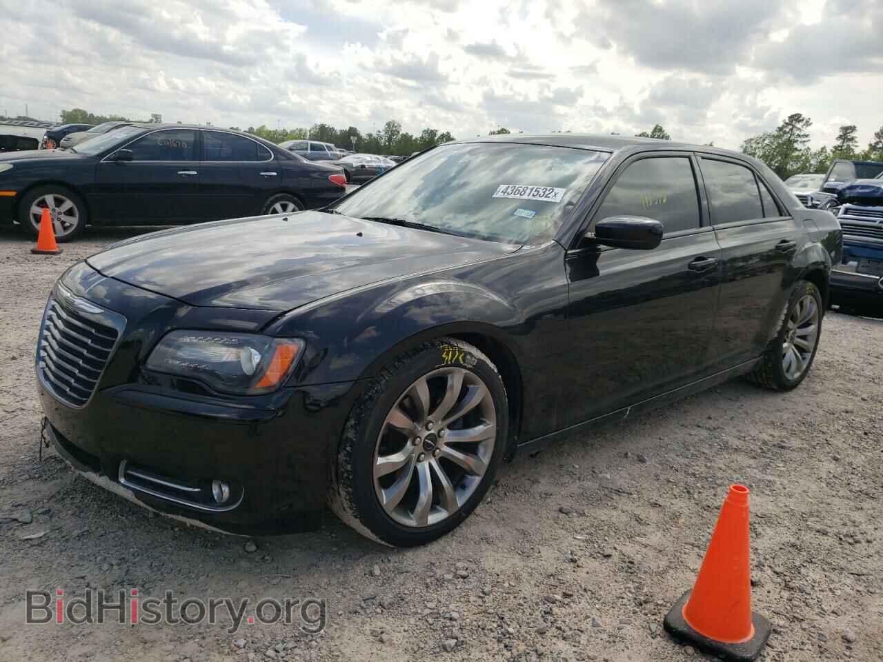 2014 CHRYSLER 300 - VIN: 2C3CCABG4EH373487 - Фото 2