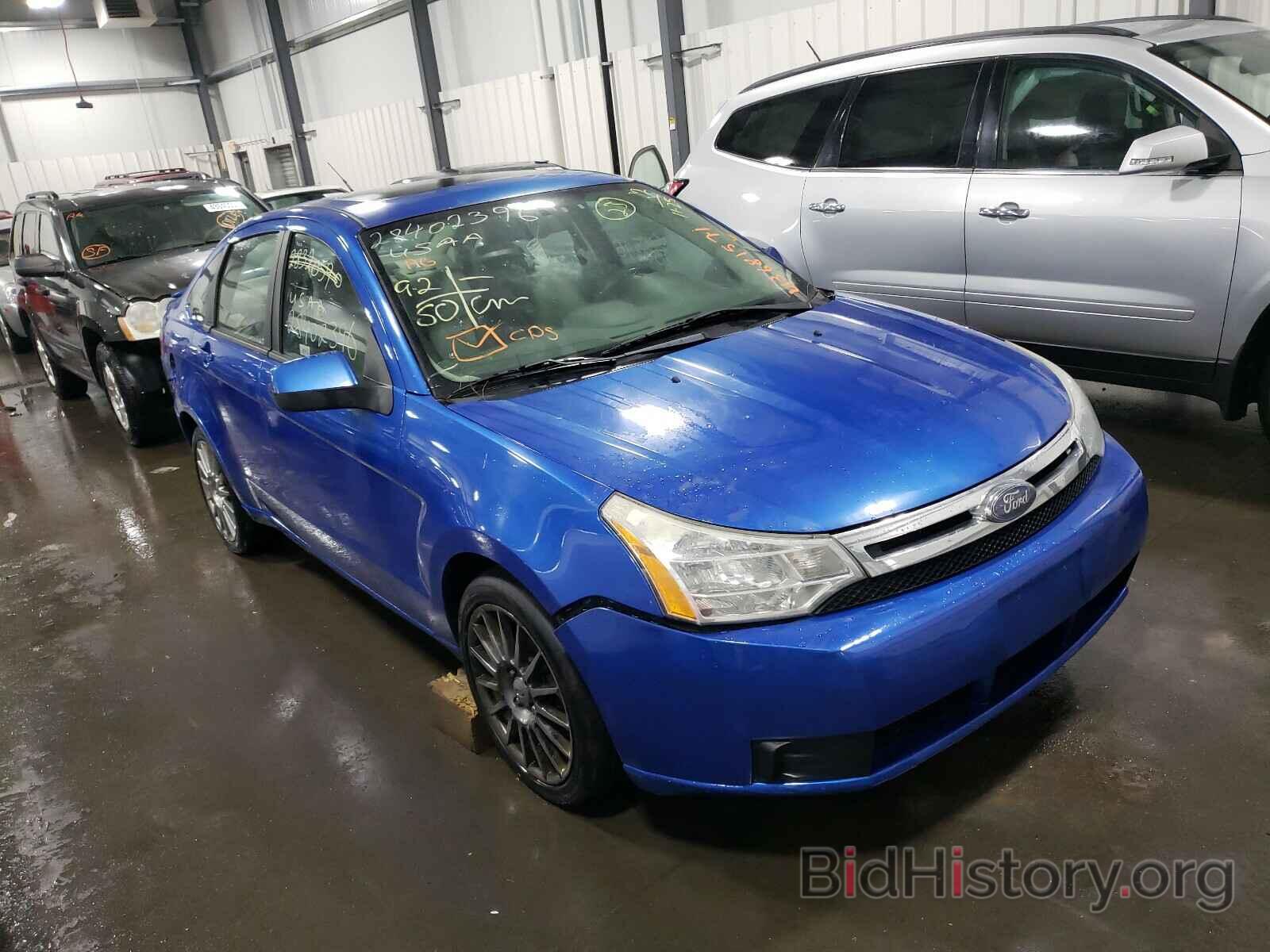 Photo 1FAHP3GN7BW135693 - FORD FOCUS 2011