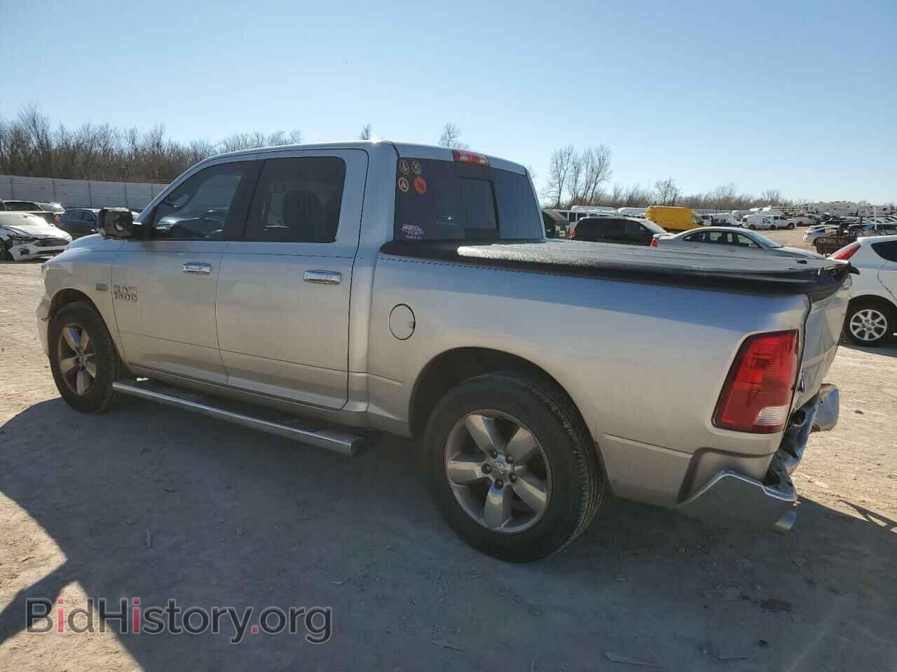 2016 RAM 1500 - VIN: 3C6RR6LT4GG288639 - Photo 2