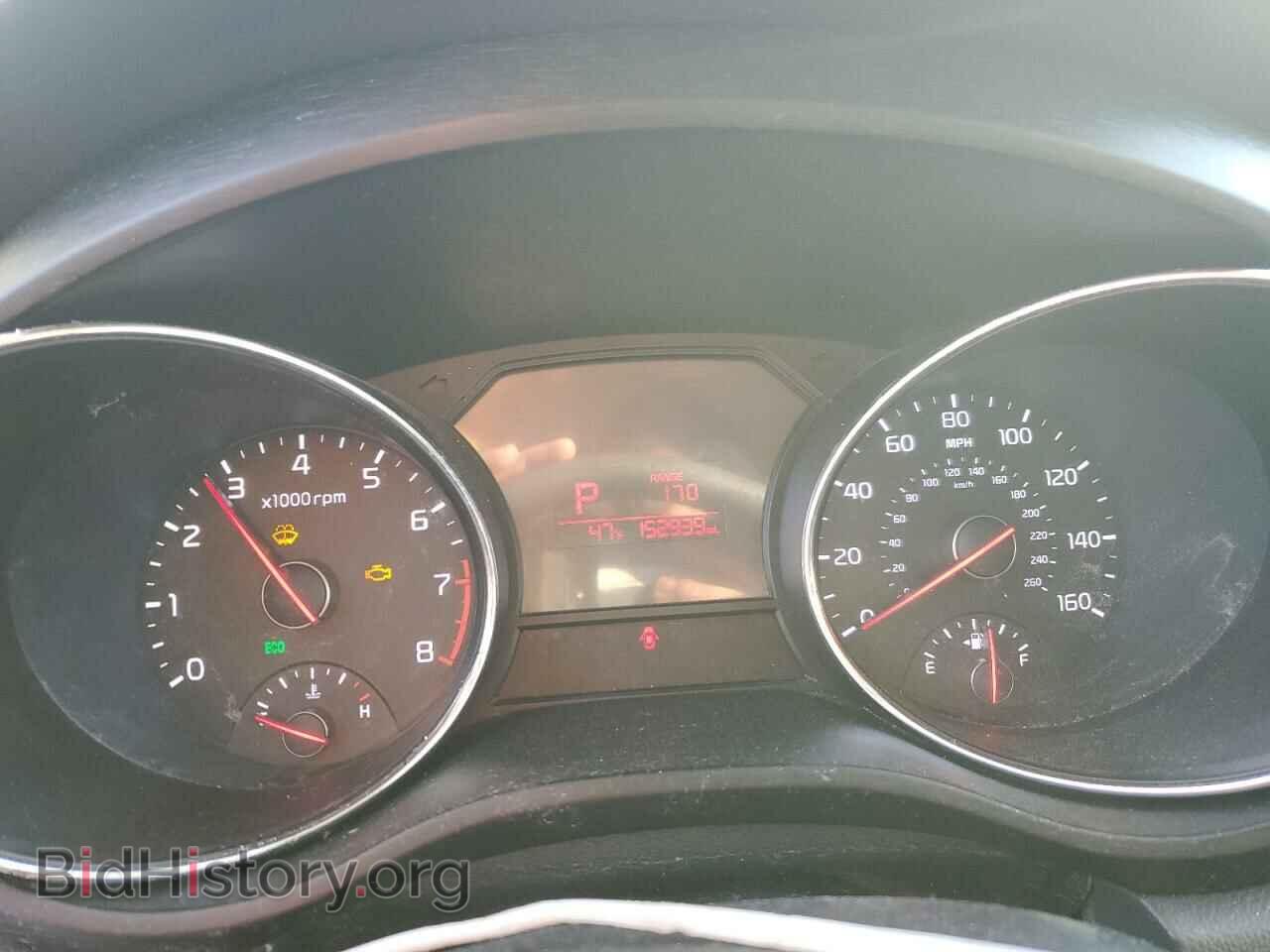 2016 KIA All Models - VIN: KNDMB5C17G6146562 - Photo 9