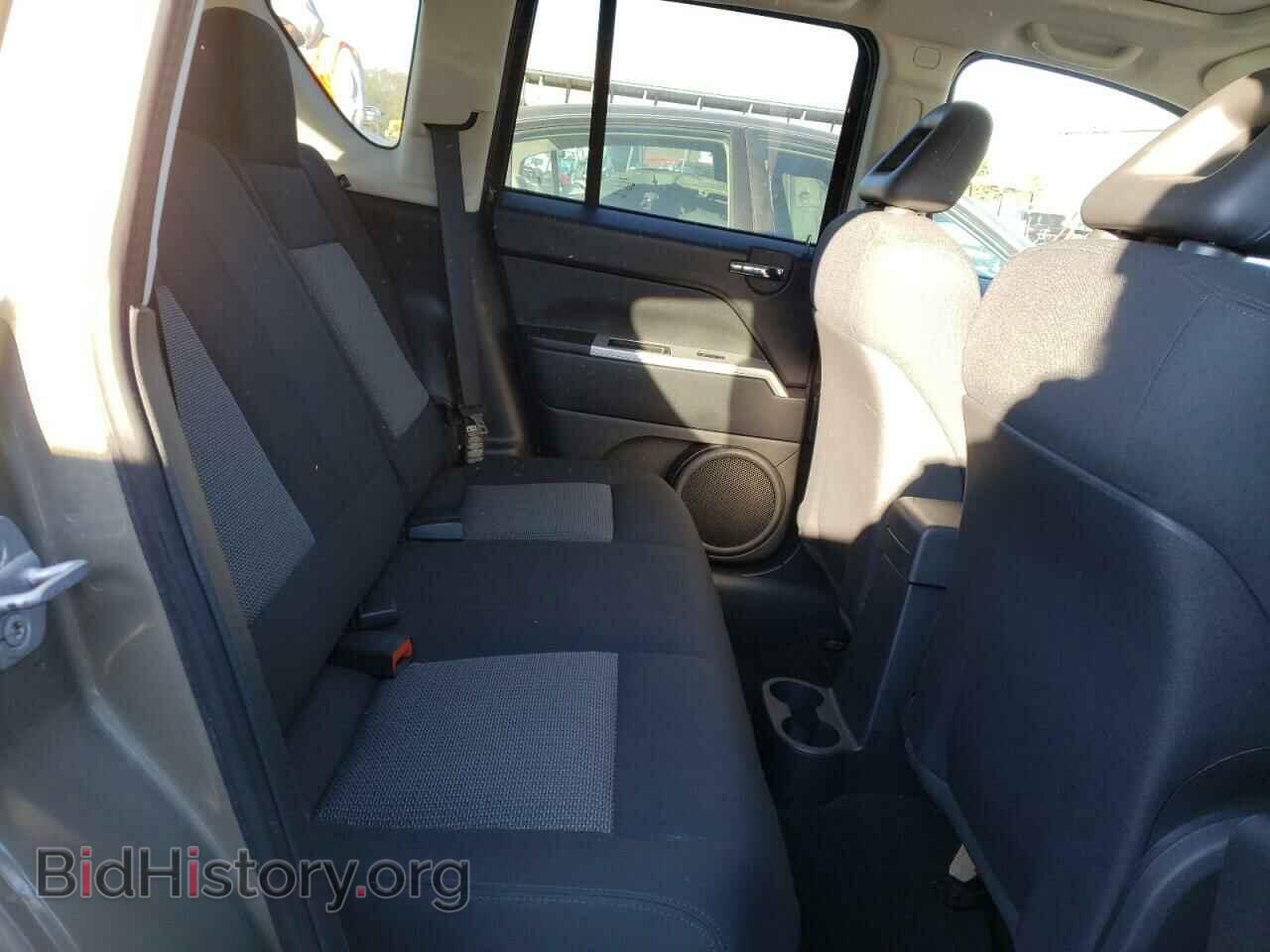 2008 JEEP COMPASS - VIN: 1J8FT47W68D520381 - Фото 10