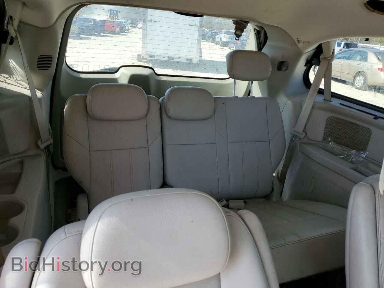 2008 CHRYSLER MINIVAN - VIN: 2A8HR54P08R718848 - Фото 10