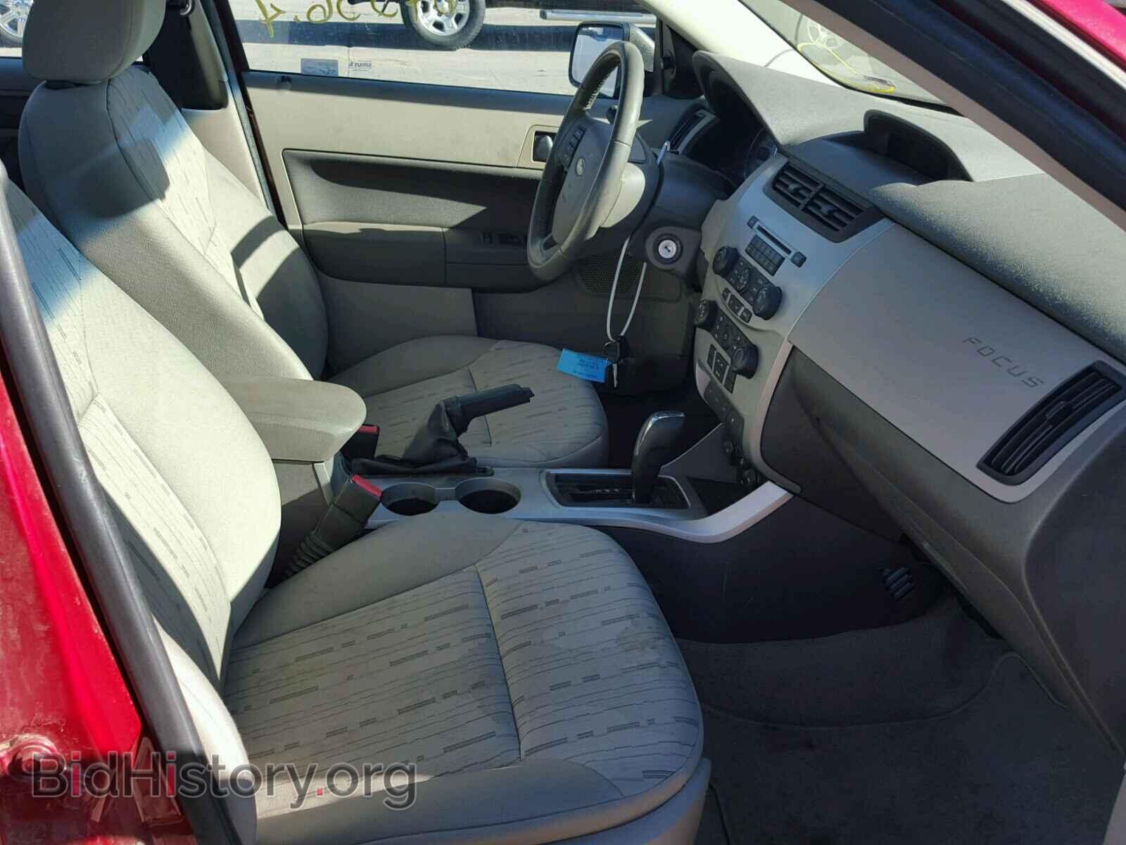 2011 FORD FOCUS - VIN: 1FAHP3FN0BW117635 - Photo 5