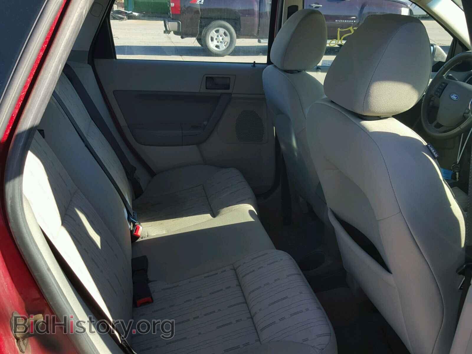 2011 FORD FOCUS - VIN: 1FAHP3FN0BW117635 - Photo 6