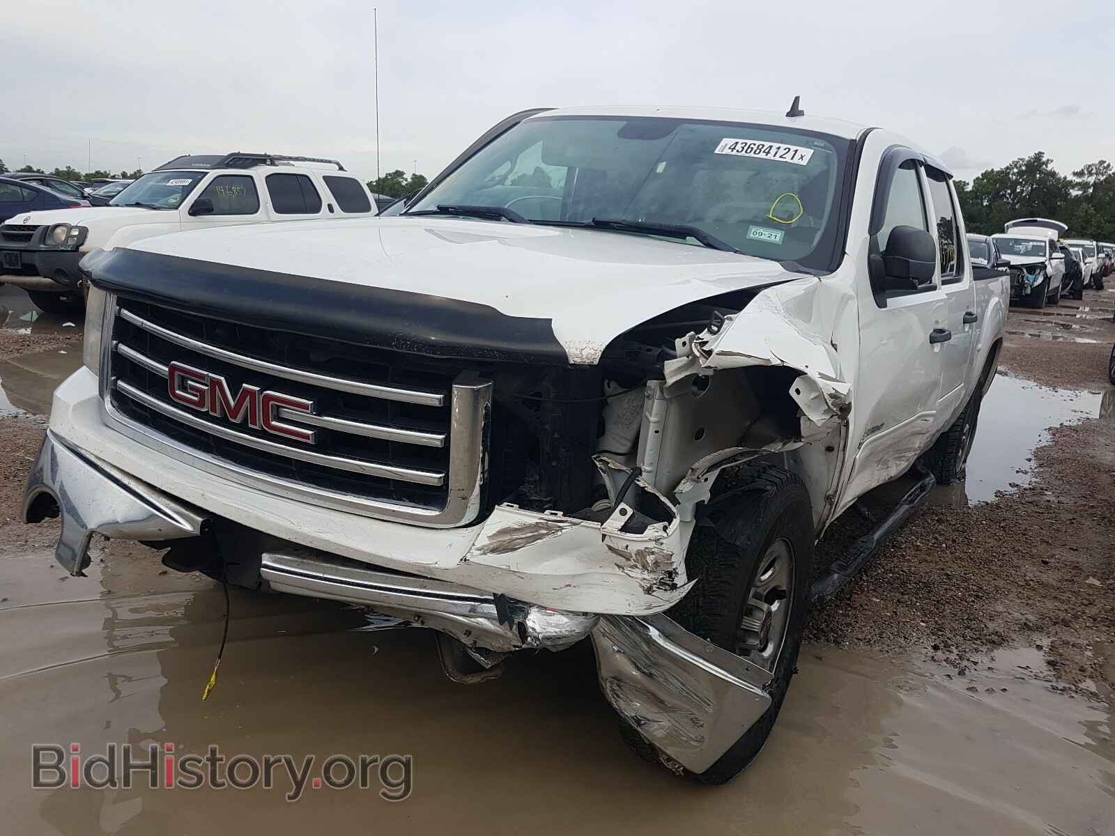 2013 GMC SIERRA - VIN: 3GTP1UEA2DG188509 - Фото 2