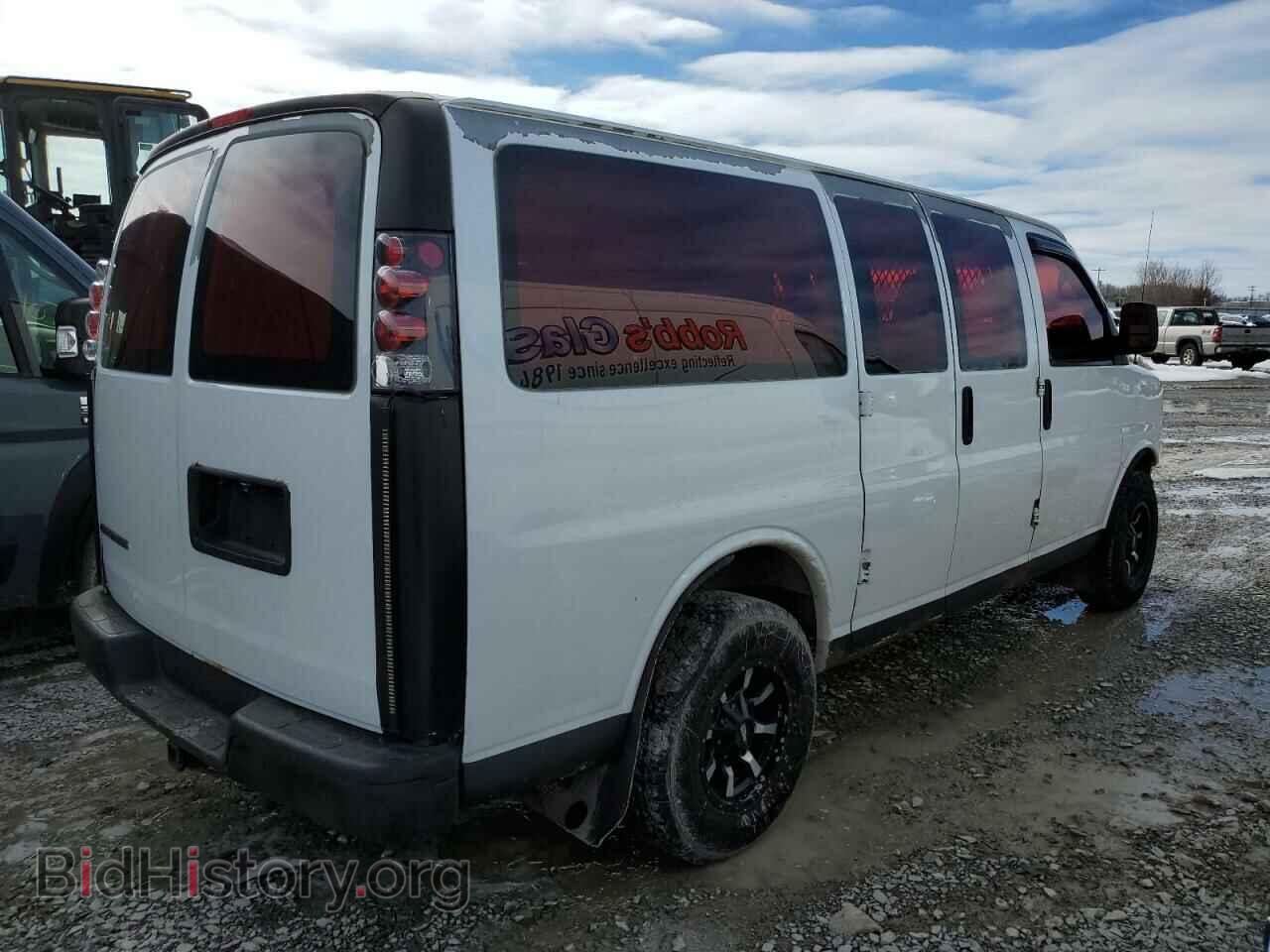 2009 CHEVROLET EXPRESS - VIN: 1GCGG25C491152833 - Фото 3