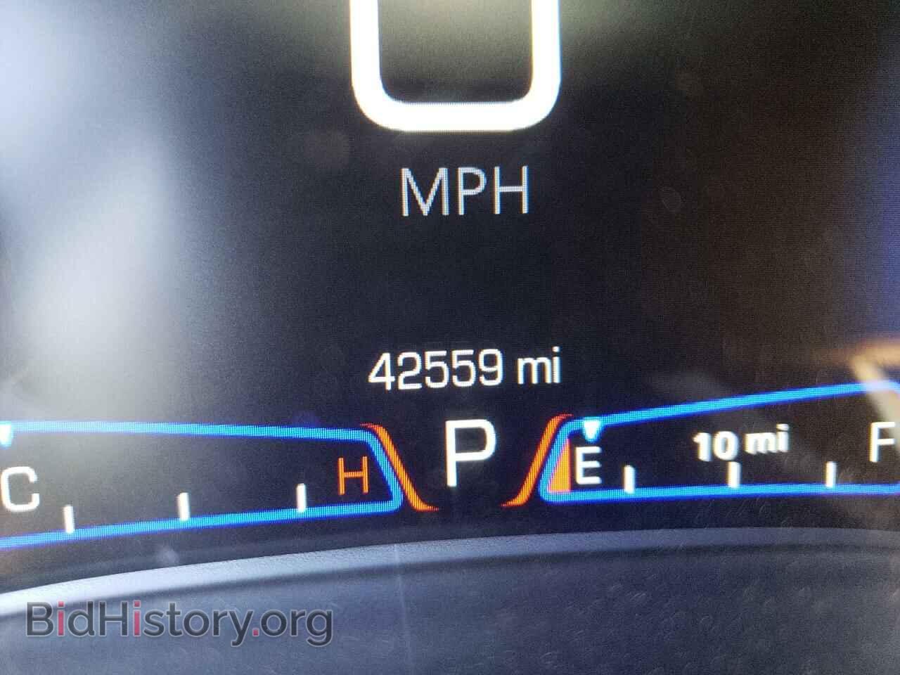 2019 CHRYSLER 300 - VIN: 2C3CCABG6KH580510 - Фото 8